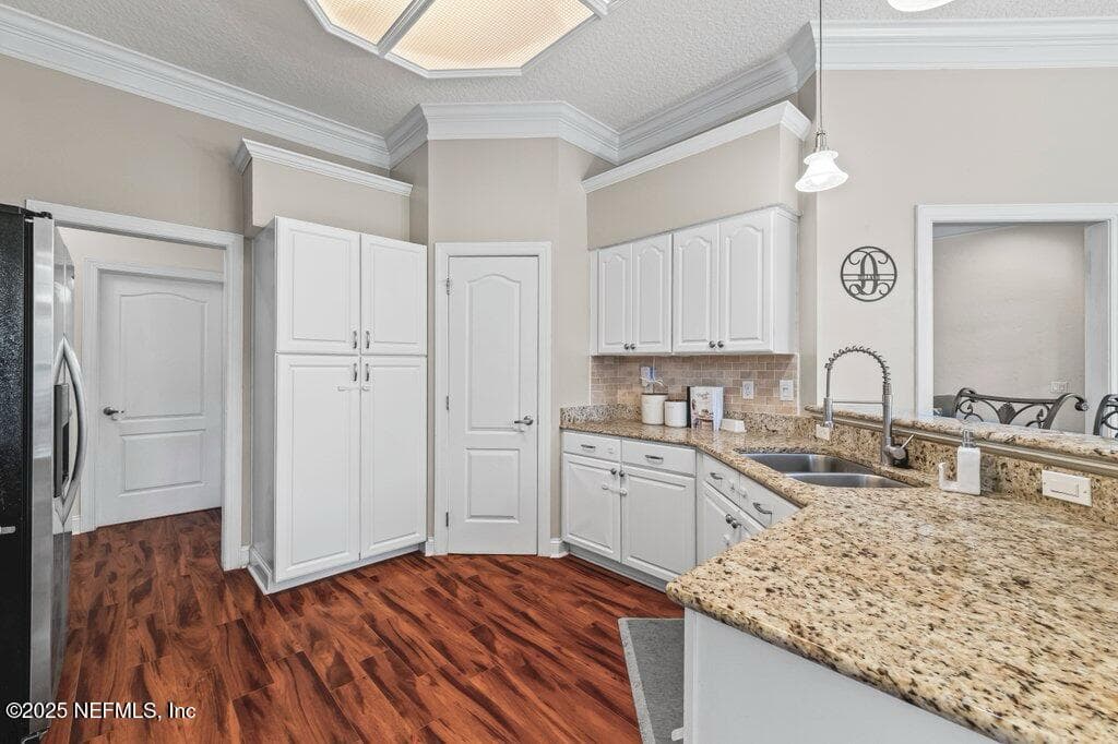 Photo 8 of 729 CHERRY GROVE Road, Orange Park, FL 32073