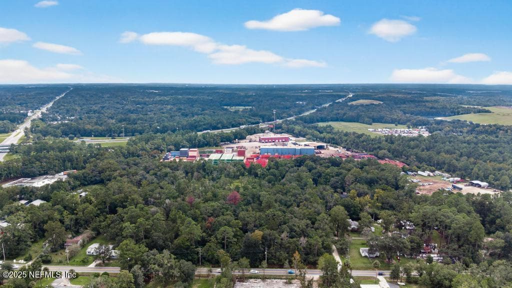 Photo 10 of 9032 NEW KINGS Road, Jacksonville, FL 32219