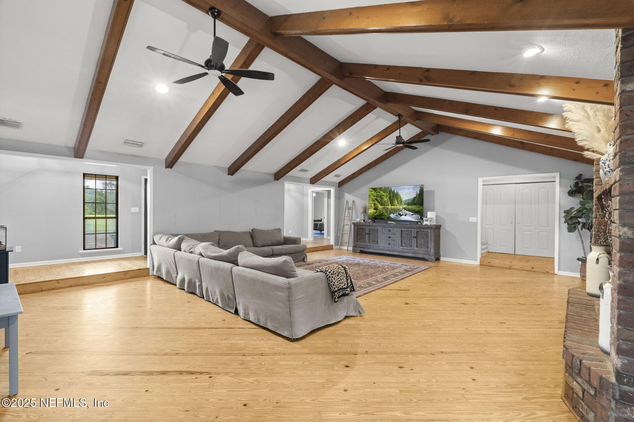 Photo 18 of 105 DAIRY Road, Melrose, FL 32666