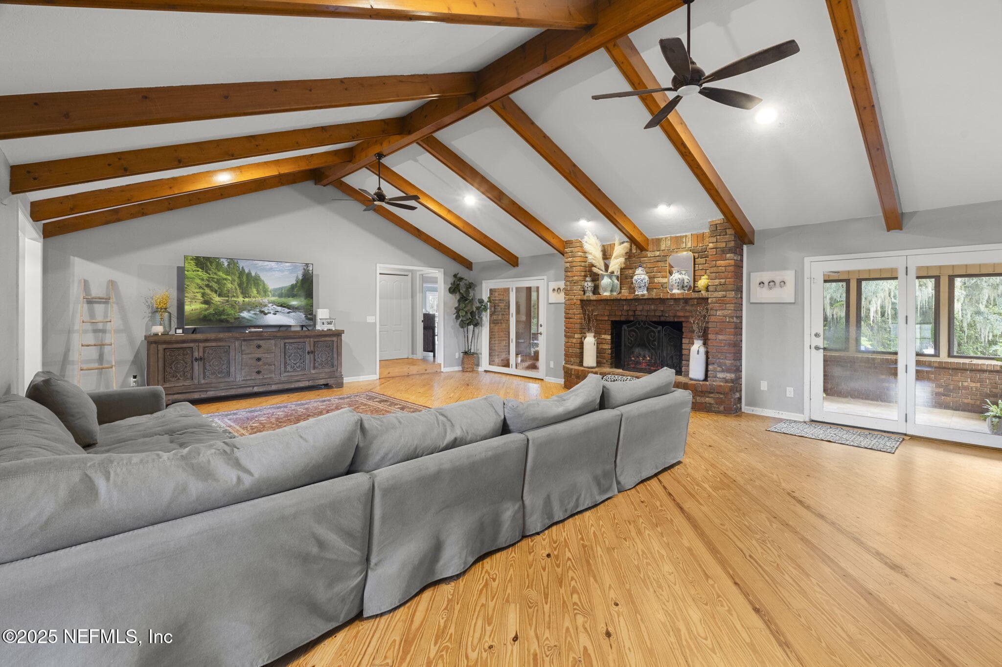 Photo 19 of 105 DAIRY Road, Melrose, FL 32666