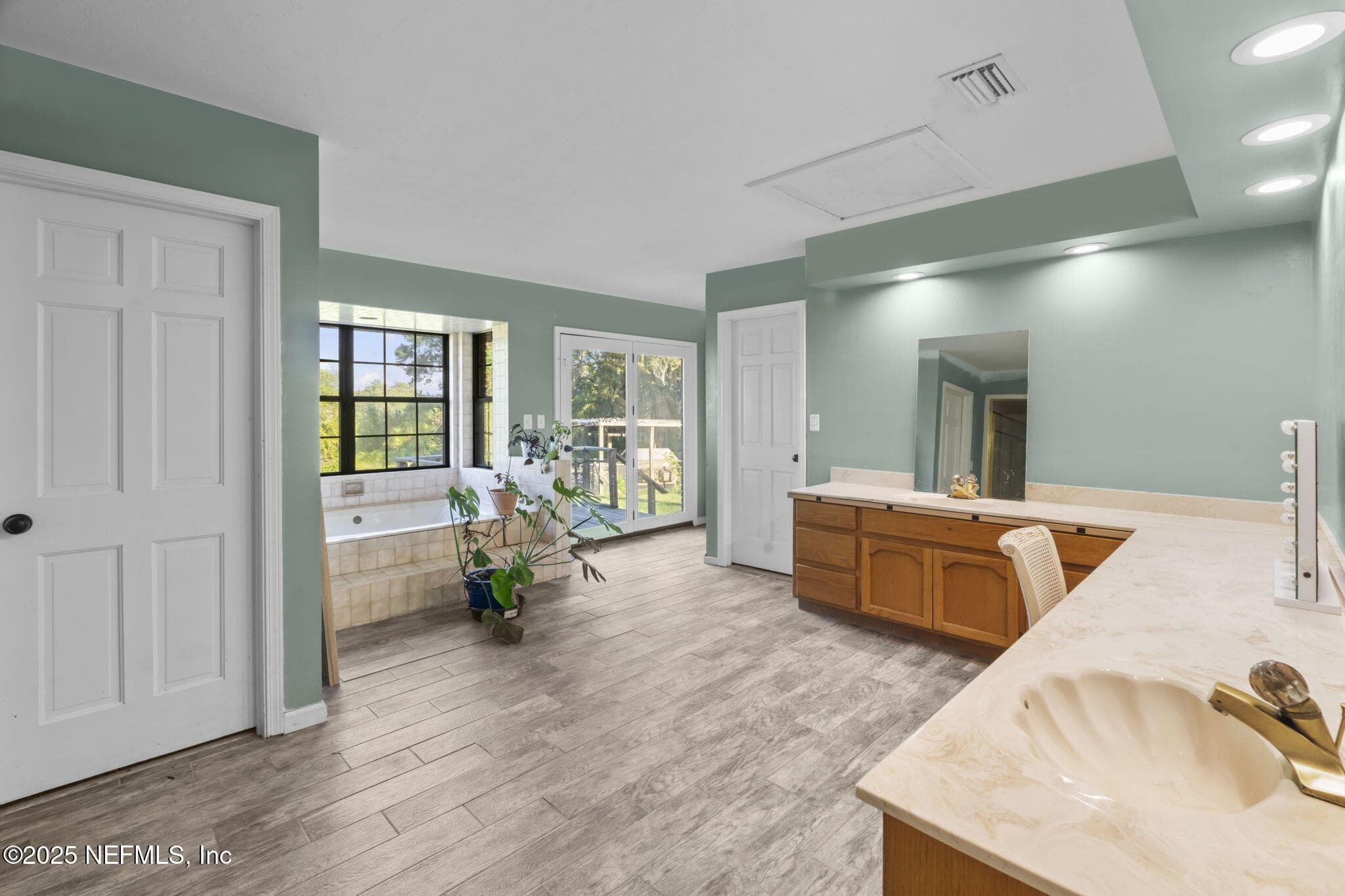 Photo 43 of 105 DAIRY Road, Melrose, FL 32666