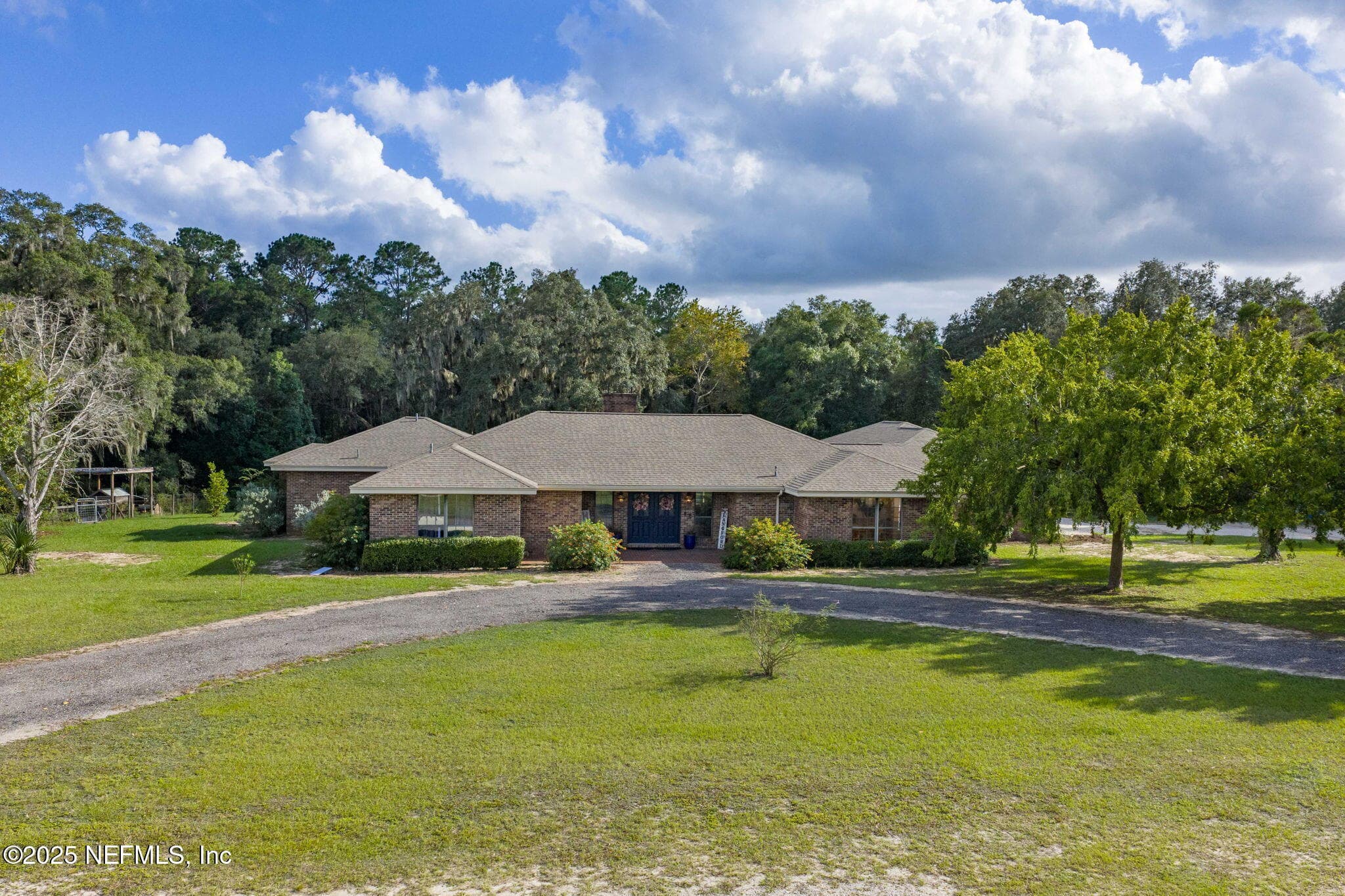 Photo 10 of 105 DAIRY Road, Melrose, FL 32666