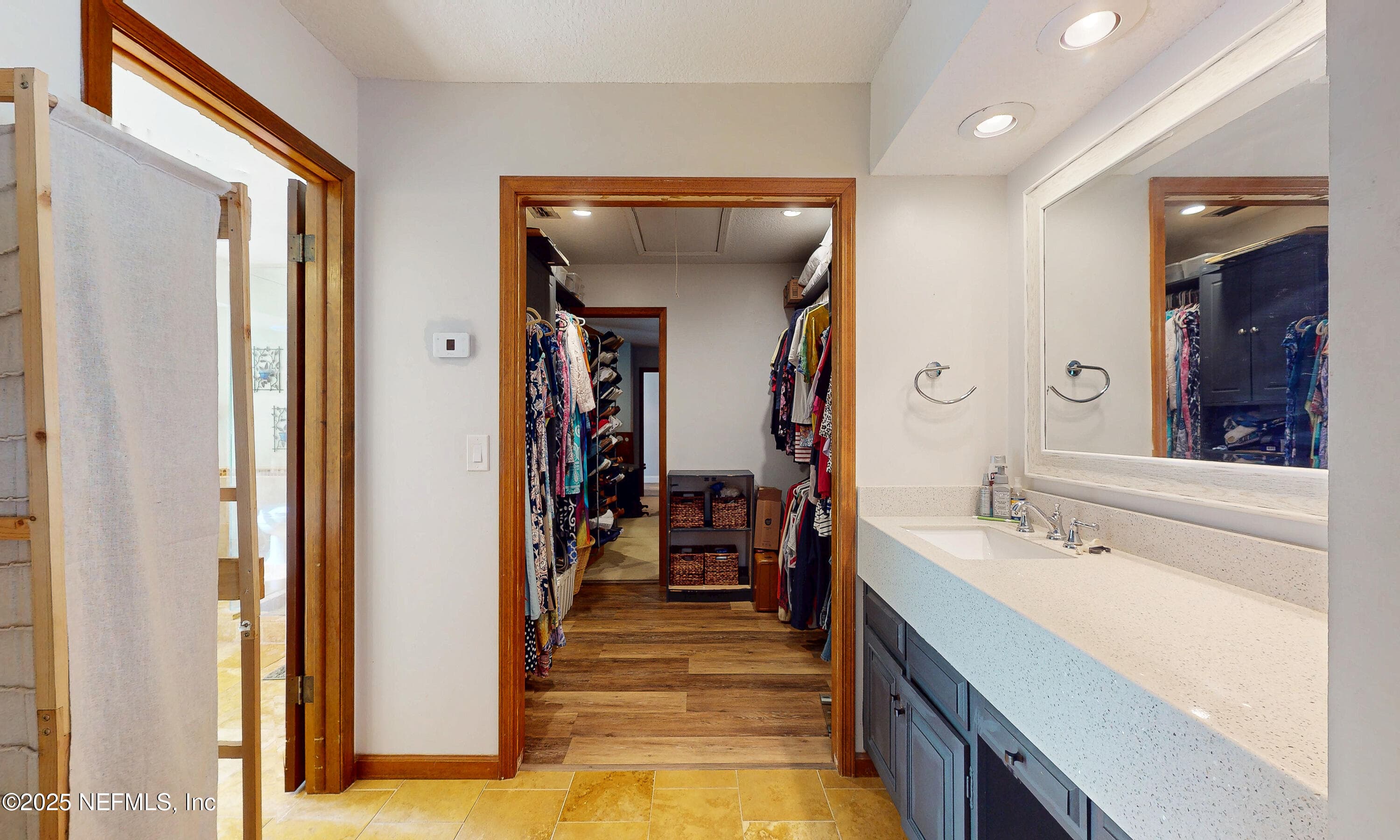 Owner's vanity — 2860 RAVINES Road, Middleburg, FL 32068