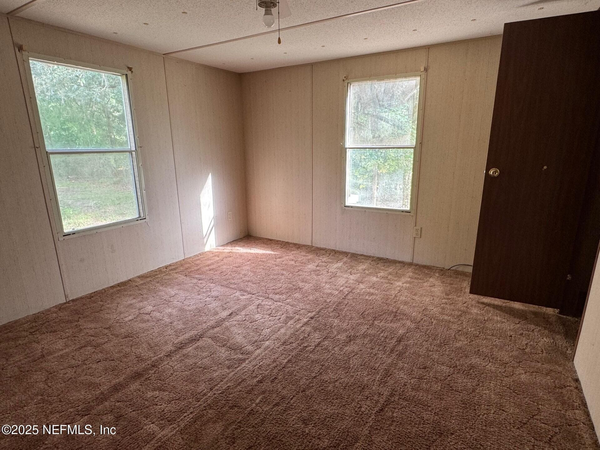 Photo 10 of 910 OFARRELL Avenue, Interlachen, FL 32148