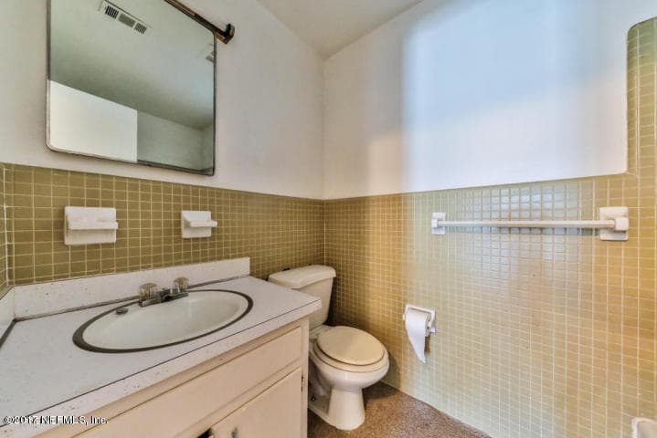 Photo 14 of 1713 EL CAMINO Road 7, Jacksonville, FL 32216