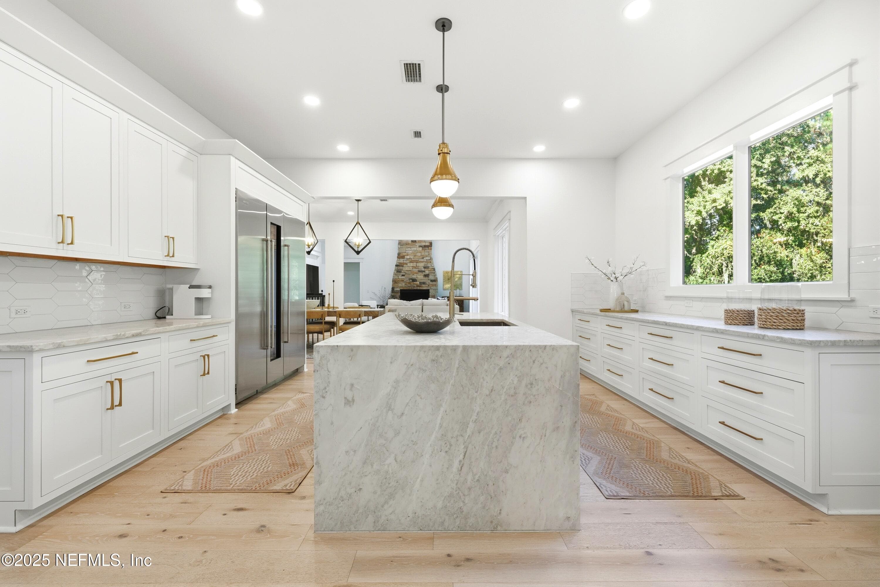 Photo 4 of 140 N ROSCOE Boulevard, Ponte Vedra Beach, FL 32082