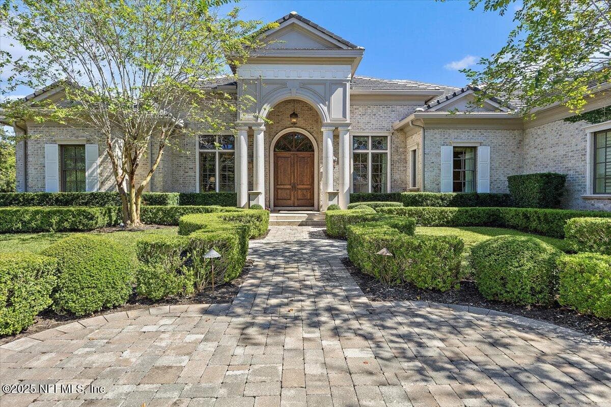 Photo 6 of 5367 CHANDLER BEND Drive, Jacksonville, FL 32224