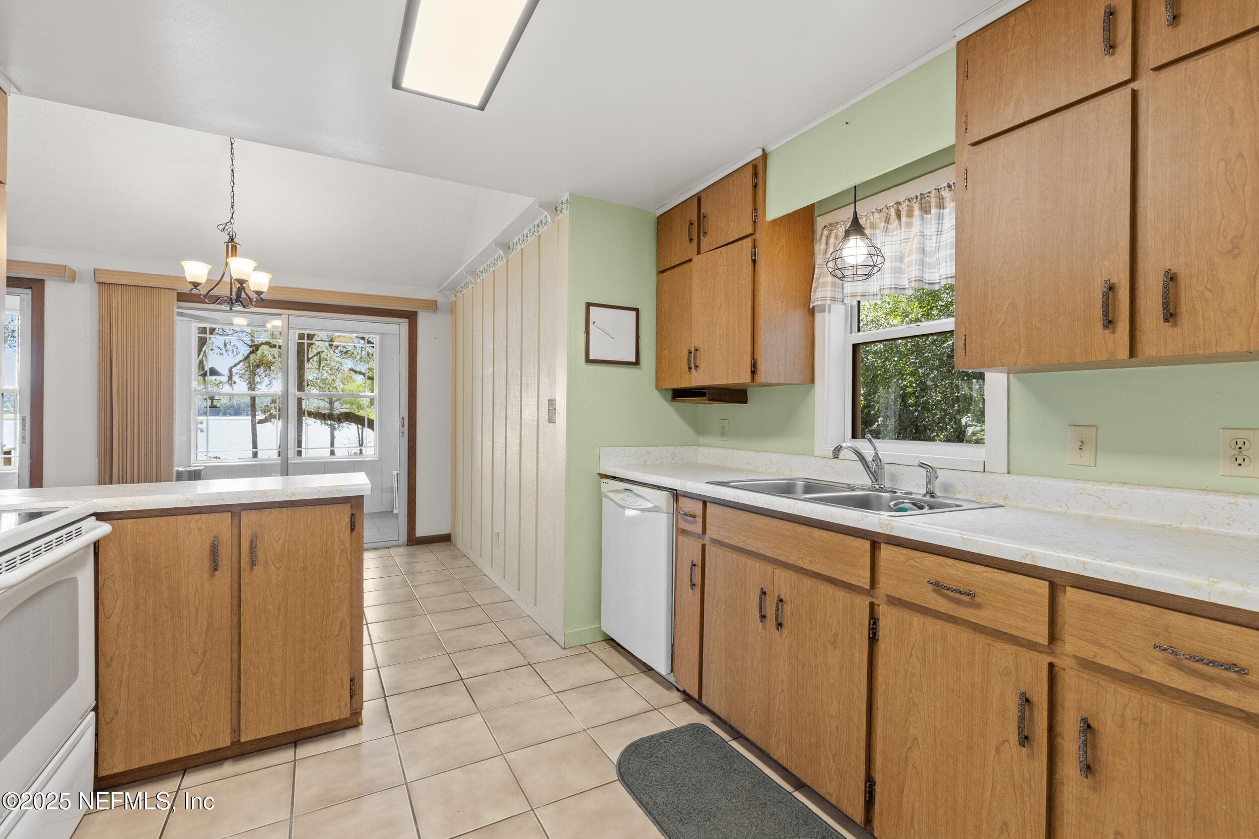 Photo 8 of 6441 BAKER Road, Keystone Heights, FL 32656