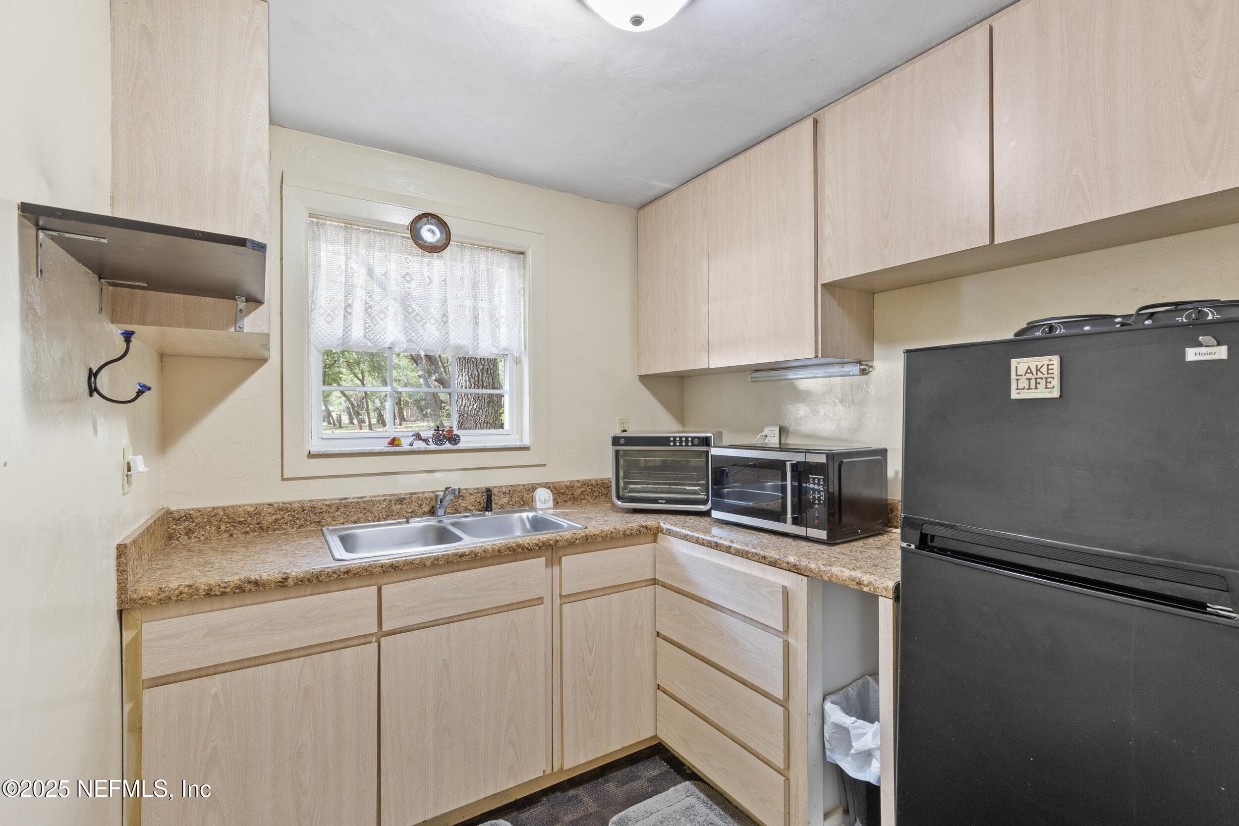 Cottage — 6441 BAKER Road, Keystone Heights, FL 32656