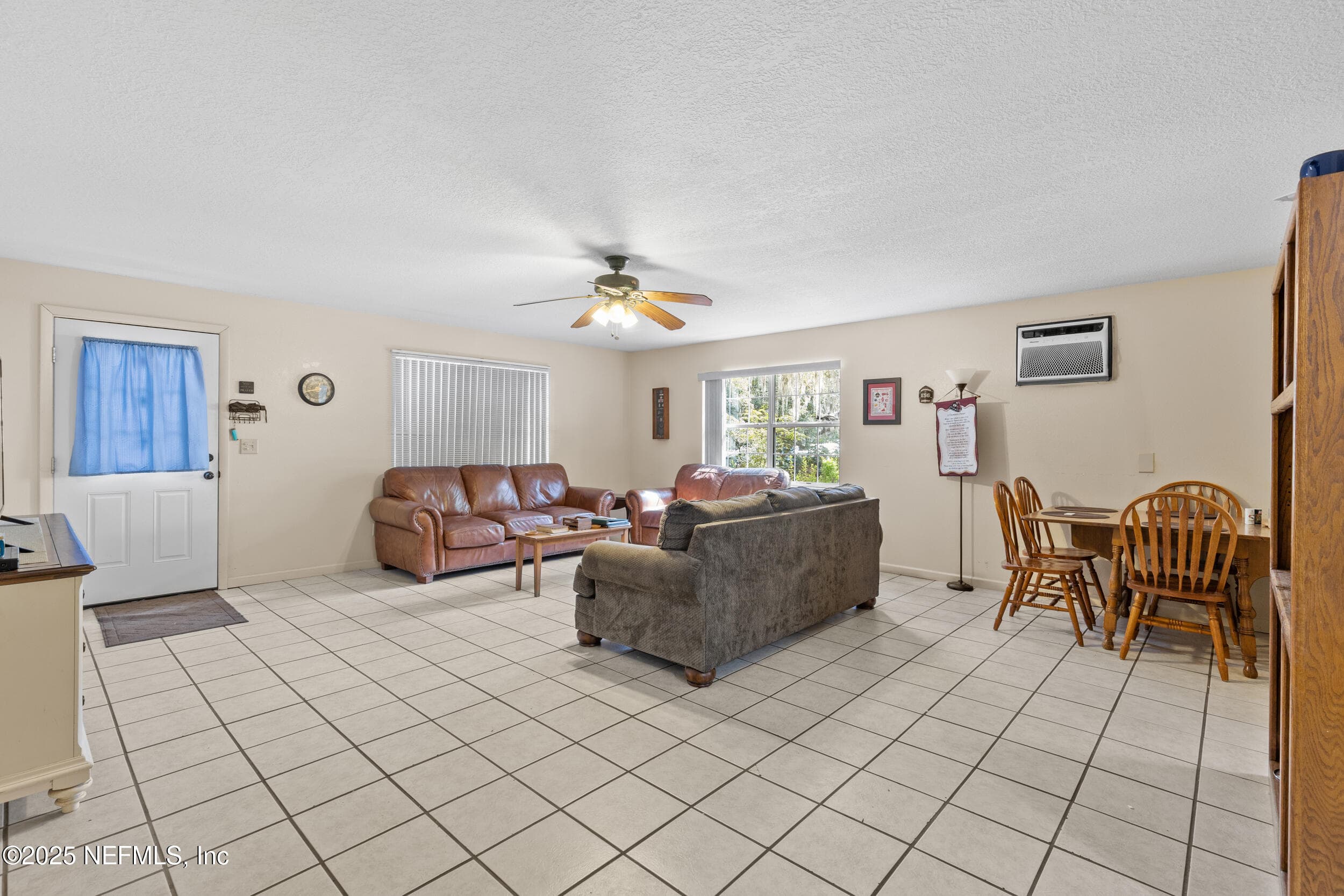 Cottage — 6441 BAKER Road, Keystone Heights, FL 32656