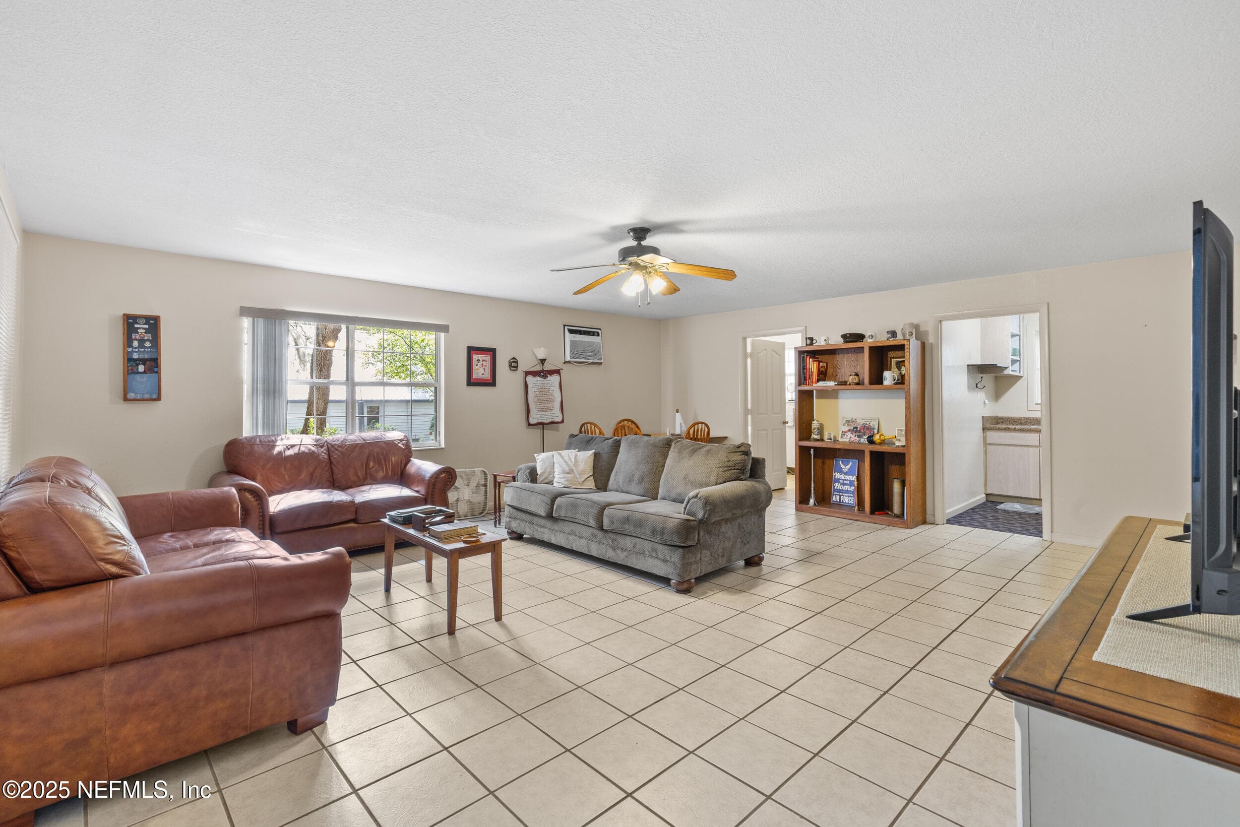 Cottage — 6441 BAKER Road, Keystone Heights, FL 32656