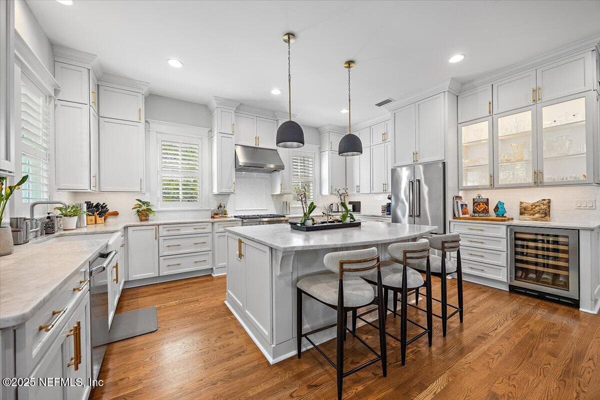 Honed marble top counters and island — 2743 GREEN BAY Lane, Jacksonville, FL 32207