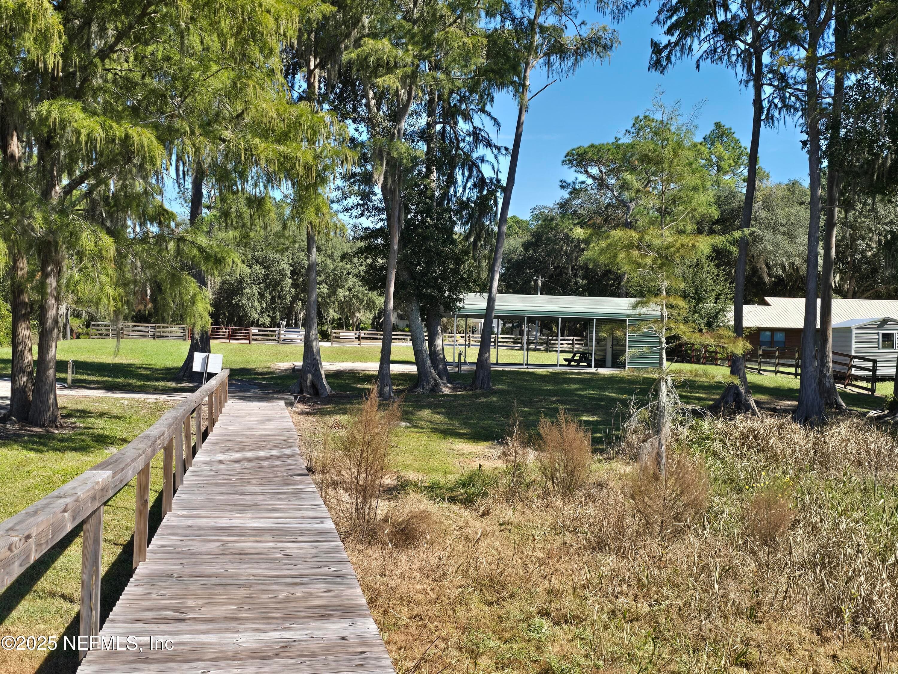 Photo 6 of 00 W LAKESHORE Drive, Starke, FL 32091