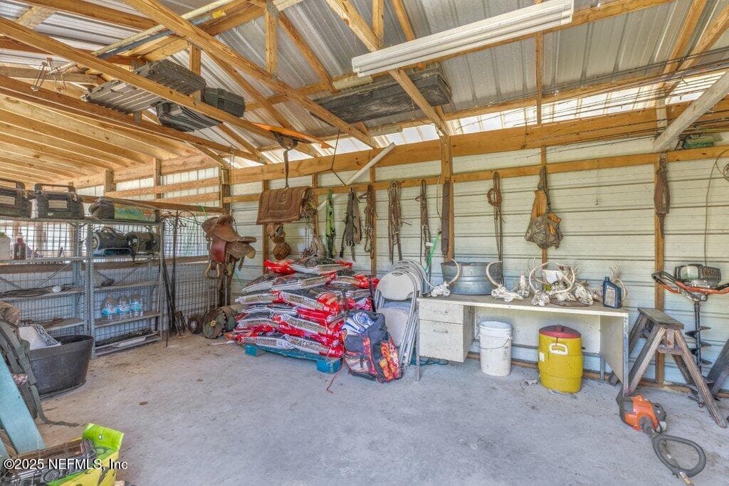 Photo 54 of 643 E STATE ROAD 100, San Mateo, FL 32187