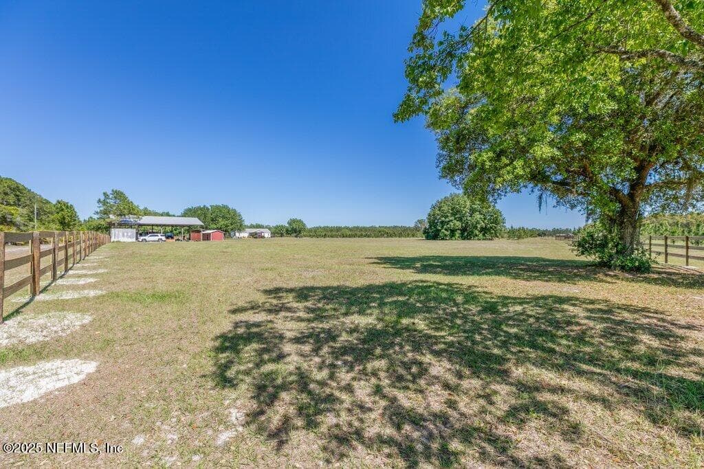 Photo 55 of 643 E STATE ROAD 100, San Mateo, FL 32187