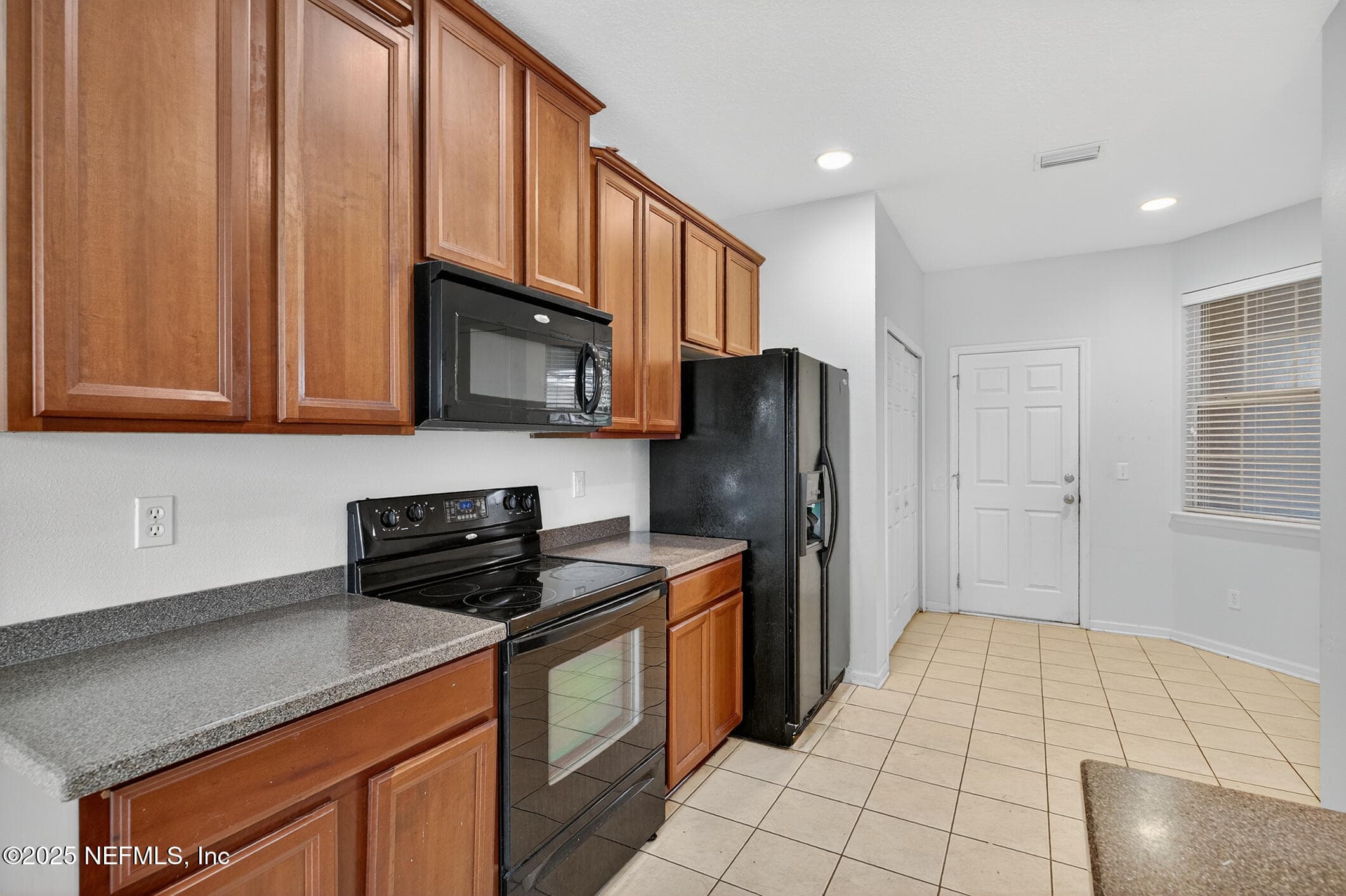 Photo 13 of 3880 BUCKTHORNE Drive C, Orange Park, FL 32065