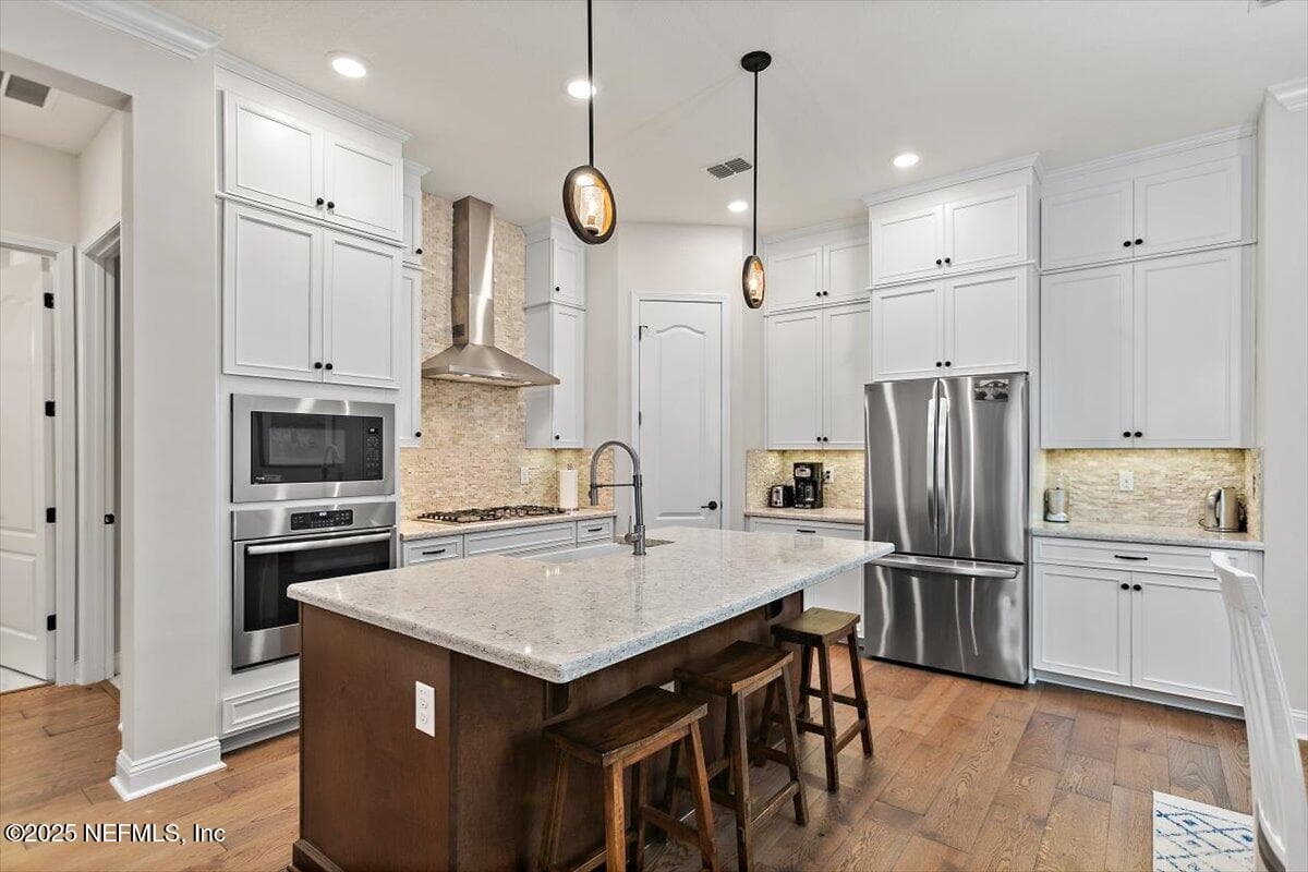 Photo 5 of 96014 ENCLAVE Manor, Fernandina Beach, FL 32034
