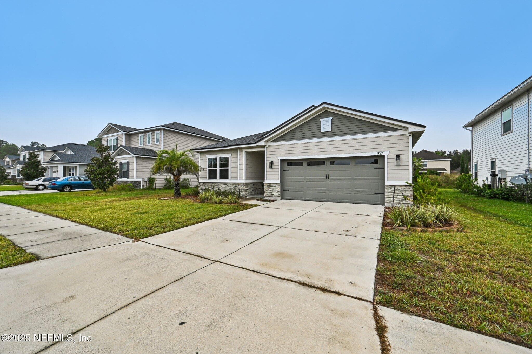 Photo 3 of 1847 AMBERLY Drive, Middleburg, FL 32068