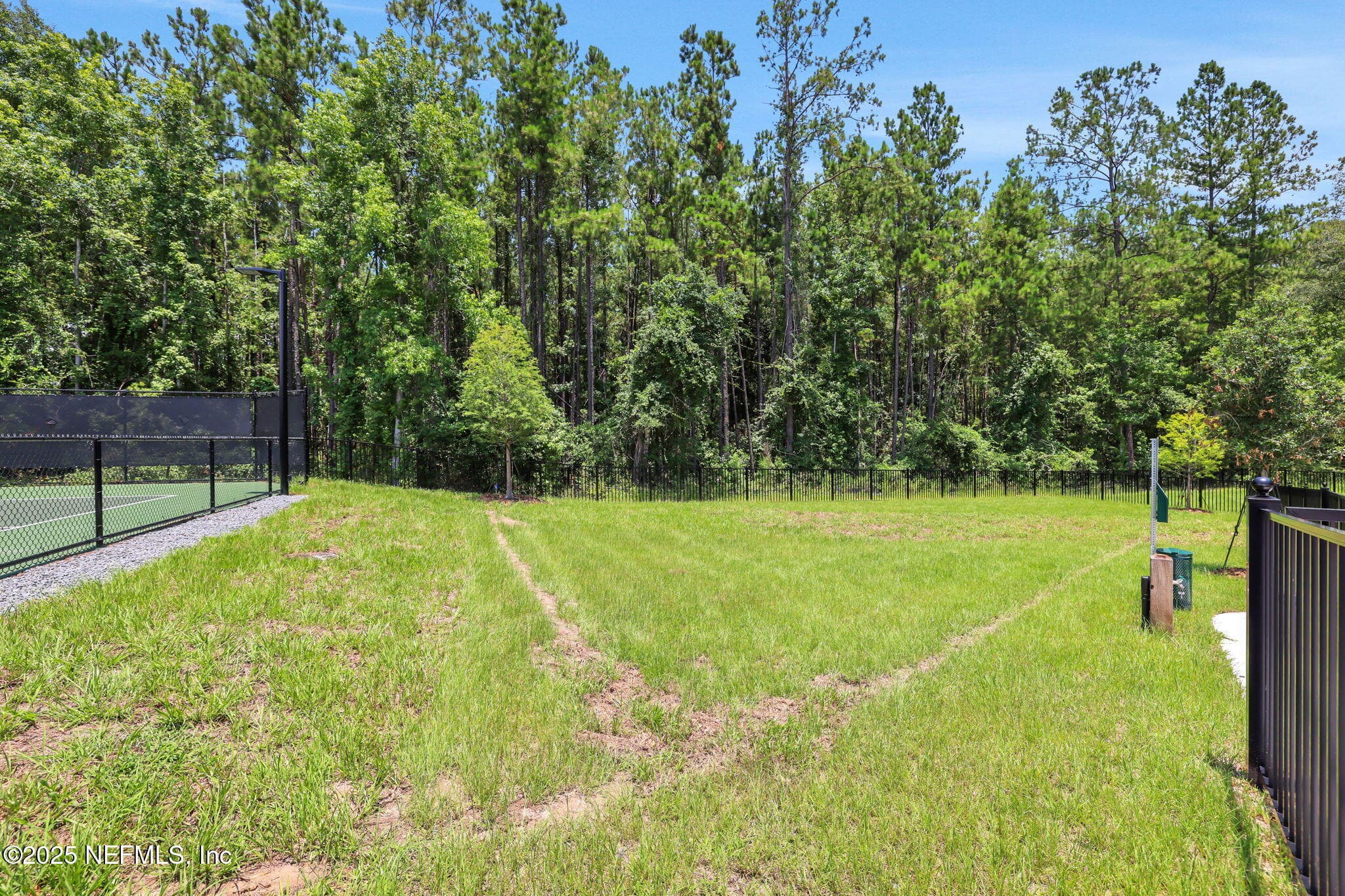 Photo 13 of 2498 JENNINGS FARM Drive, Middleburg, FL 32068