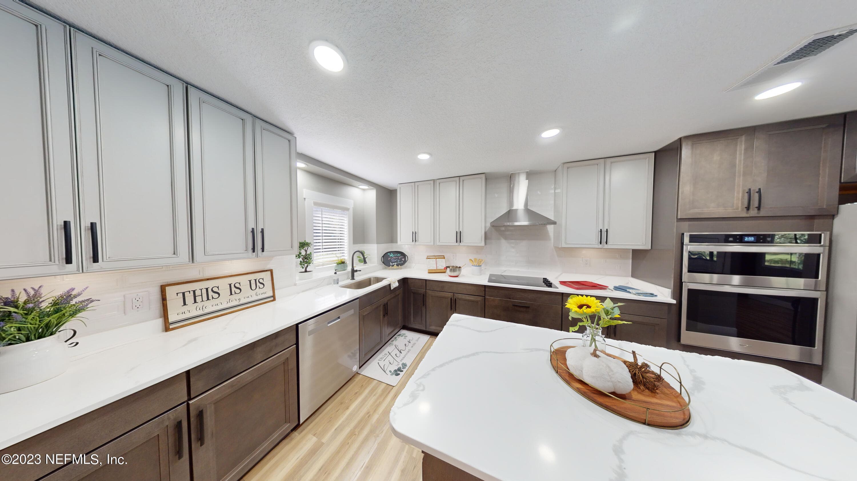 Photo 8 of 703 ARTHUR MOORE Drive, Green Cove Springs, FL 32043
