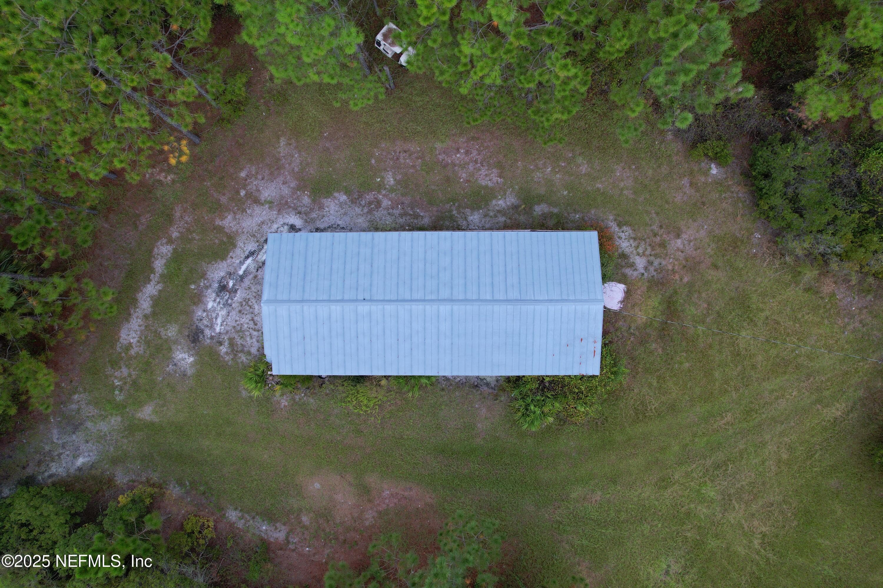 Photo 9 of 139 LAKEWAY Drive, Georgetown, FL 32139