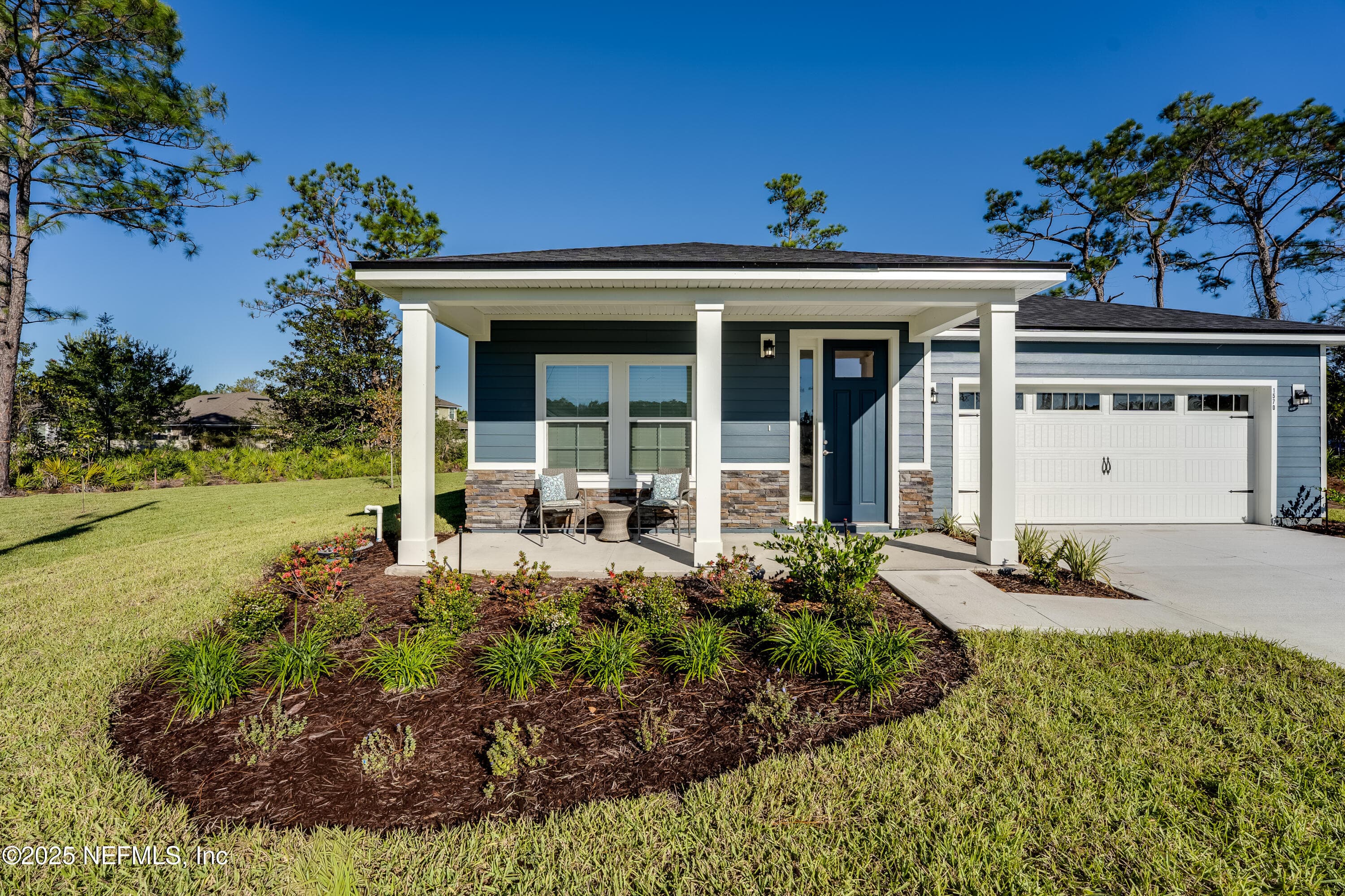 Photo 4 of 15704 NORTHSIDE Drive E, Jacksonville, FL 32218