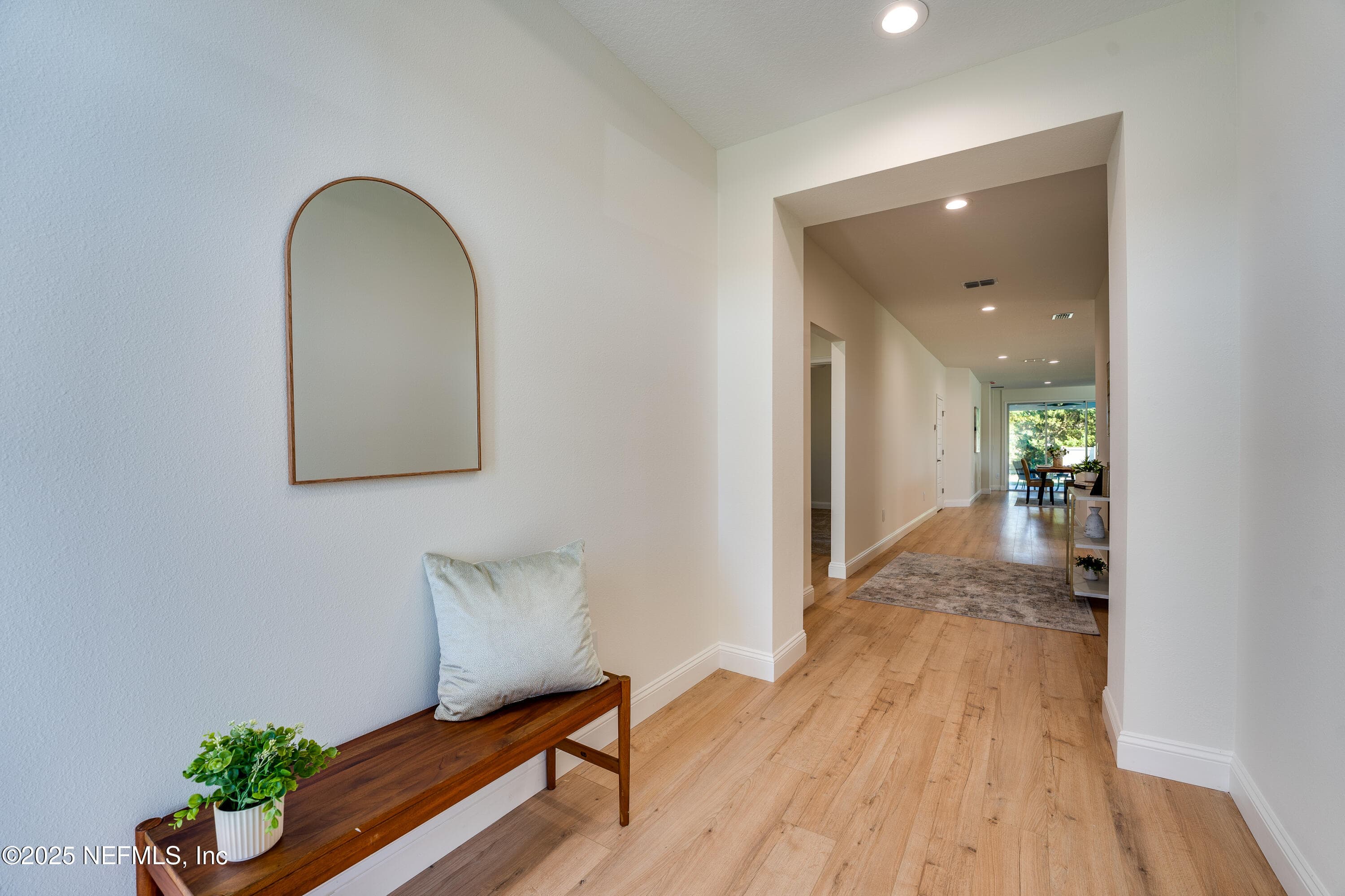 Photo 5 of 15704 NORTHSIDE Drive E, Jacksonville, FL 32218
