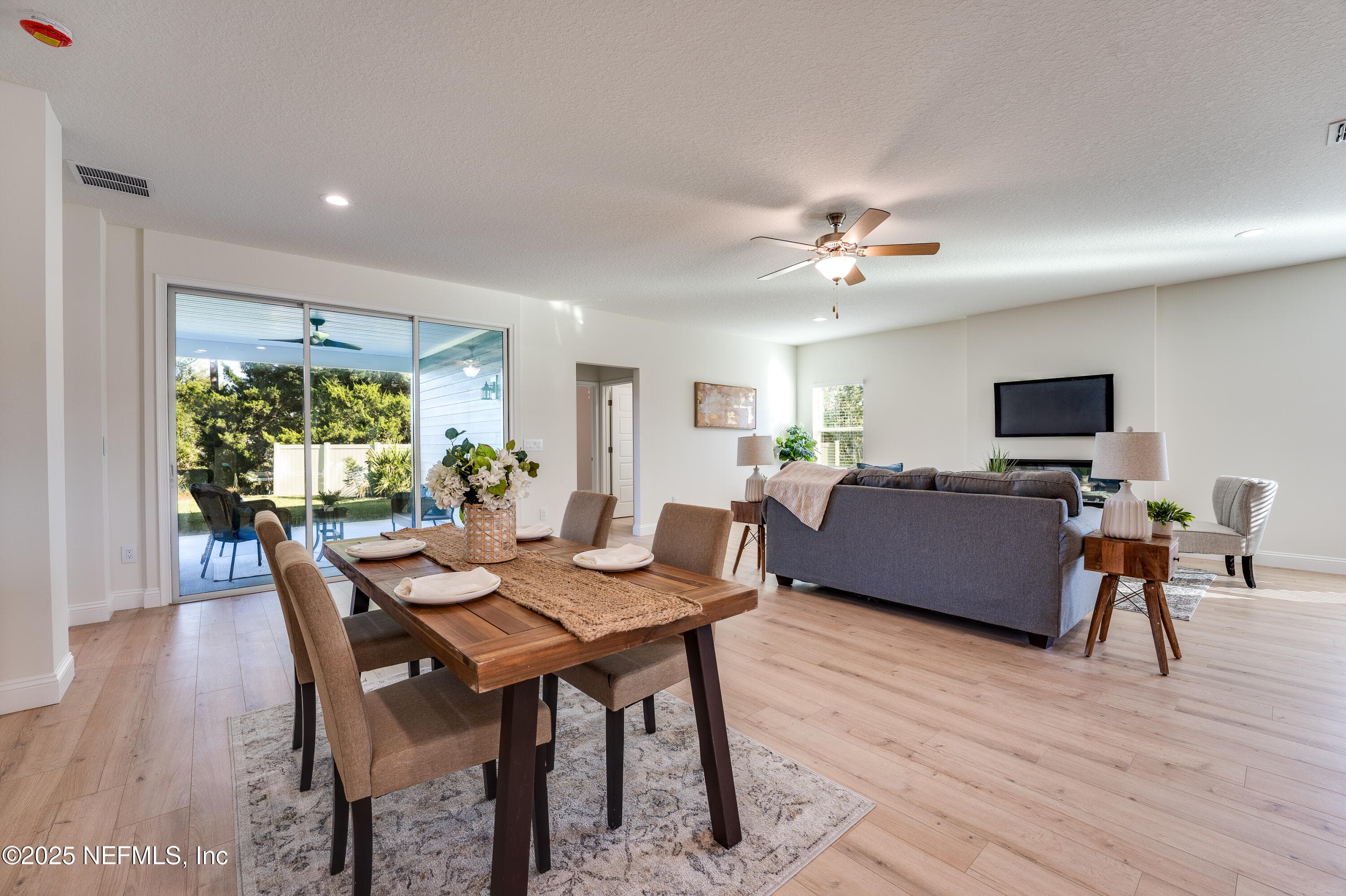 Photo 21 of 15704 NORTHSIDE Drive E, Jacksonville, FL 32218