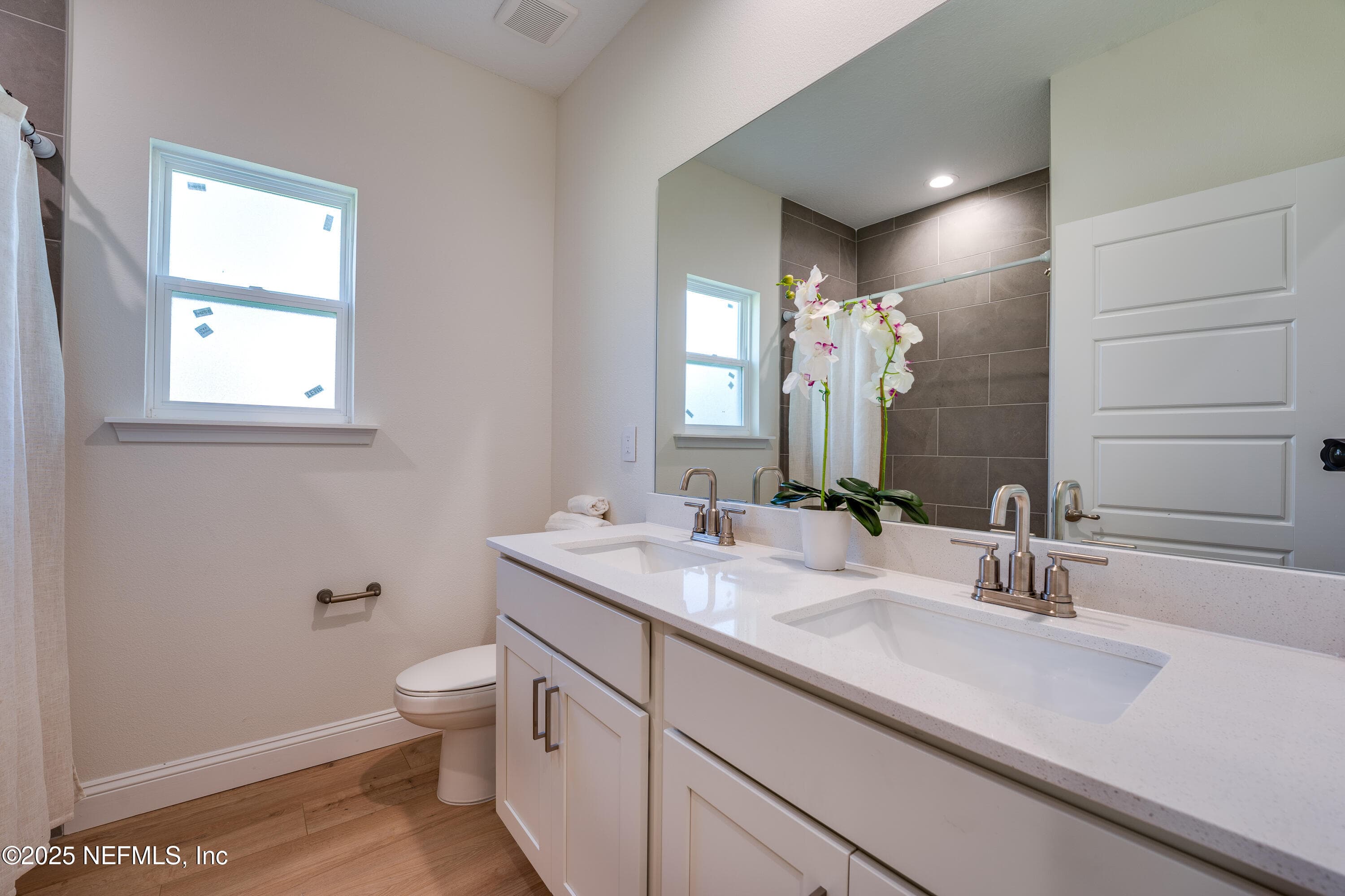 Photo 35 of 15704 NORTHSIDE Drive E, Jacksonville, FL 32218