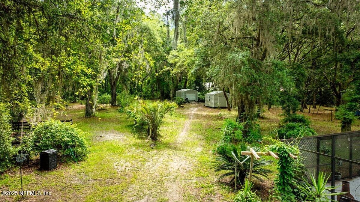 Photo 37 of 407 LAKESHORE Drive, Starke, FL 32091