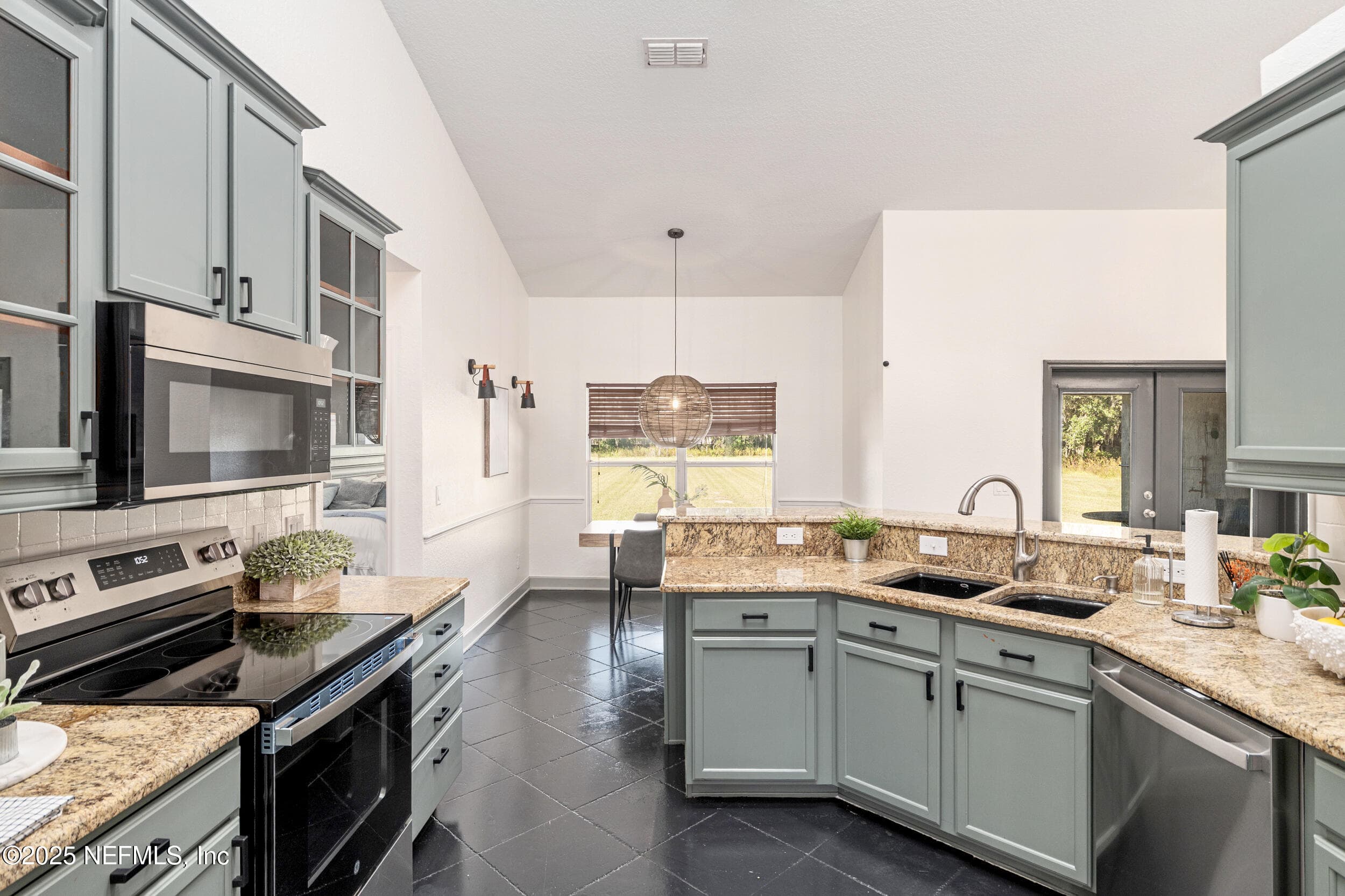 Photo 18 of 20536 NW 20TH Terrace, Brooker, FL 32622