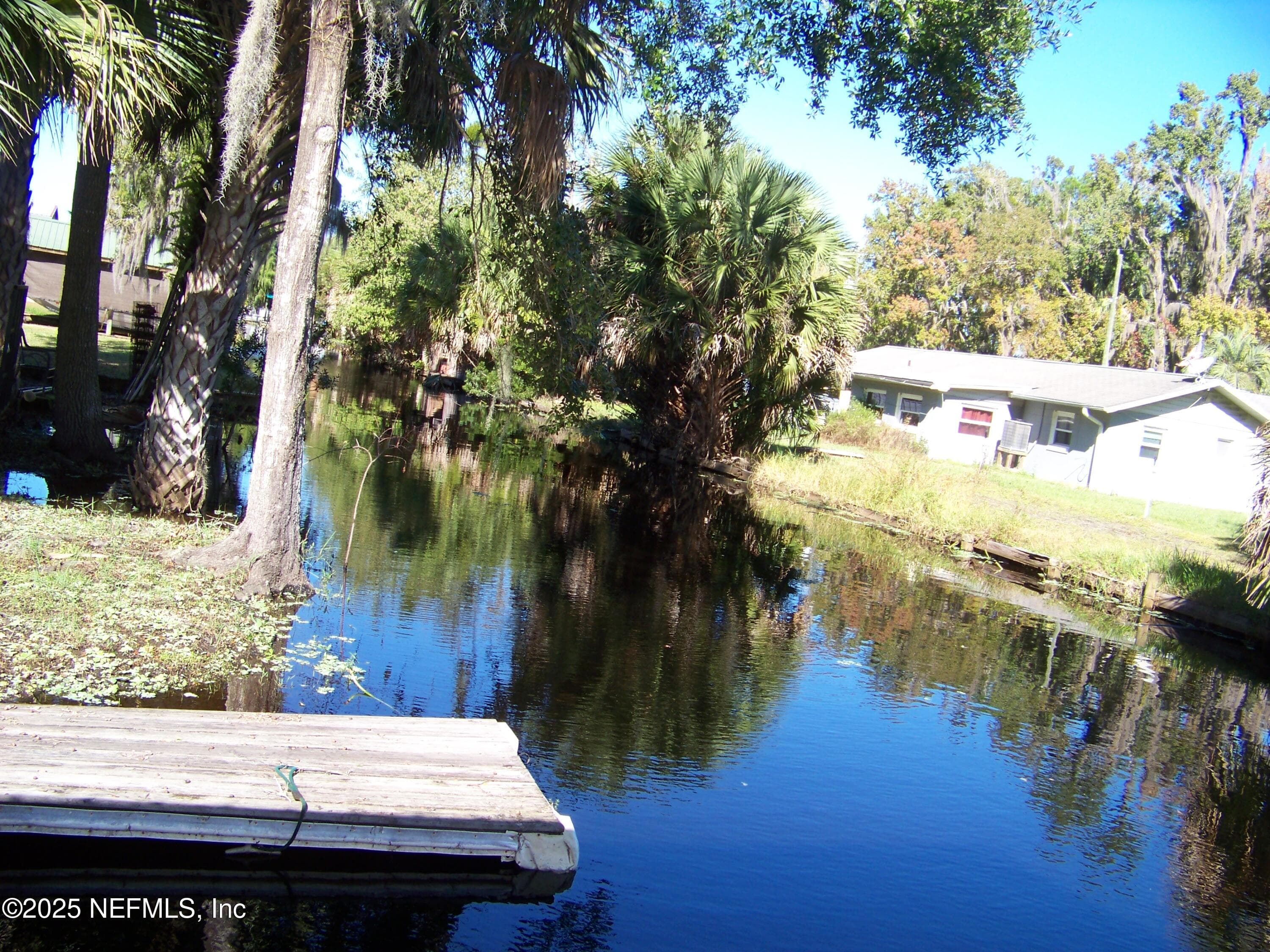 Open canal leads to St Johns River and beyond! — 118 HICKS Avenue, Crescent City, FL 32112