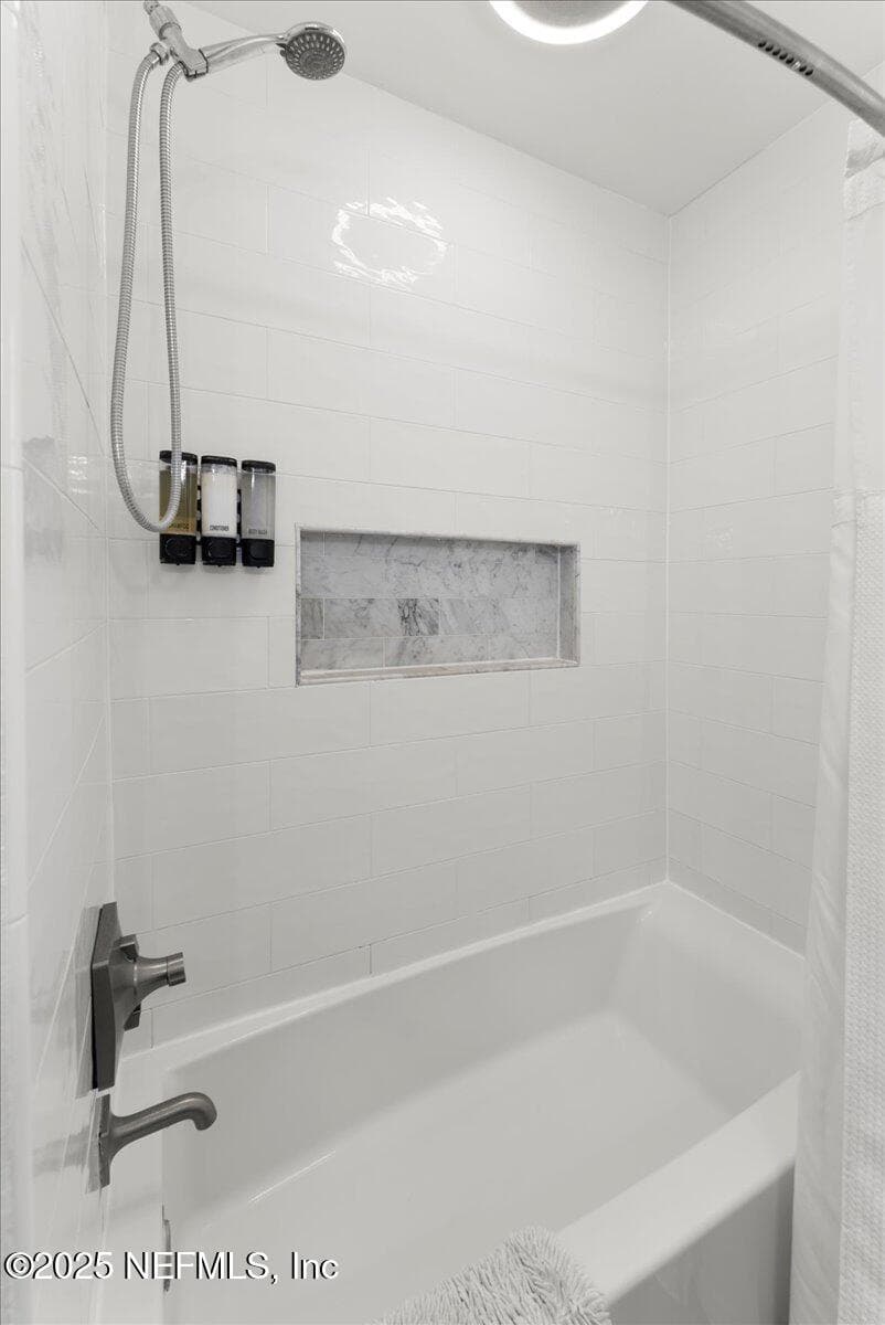 Photo 25 of 3943 EUNICE Road, Jacksonville, FL 32250
