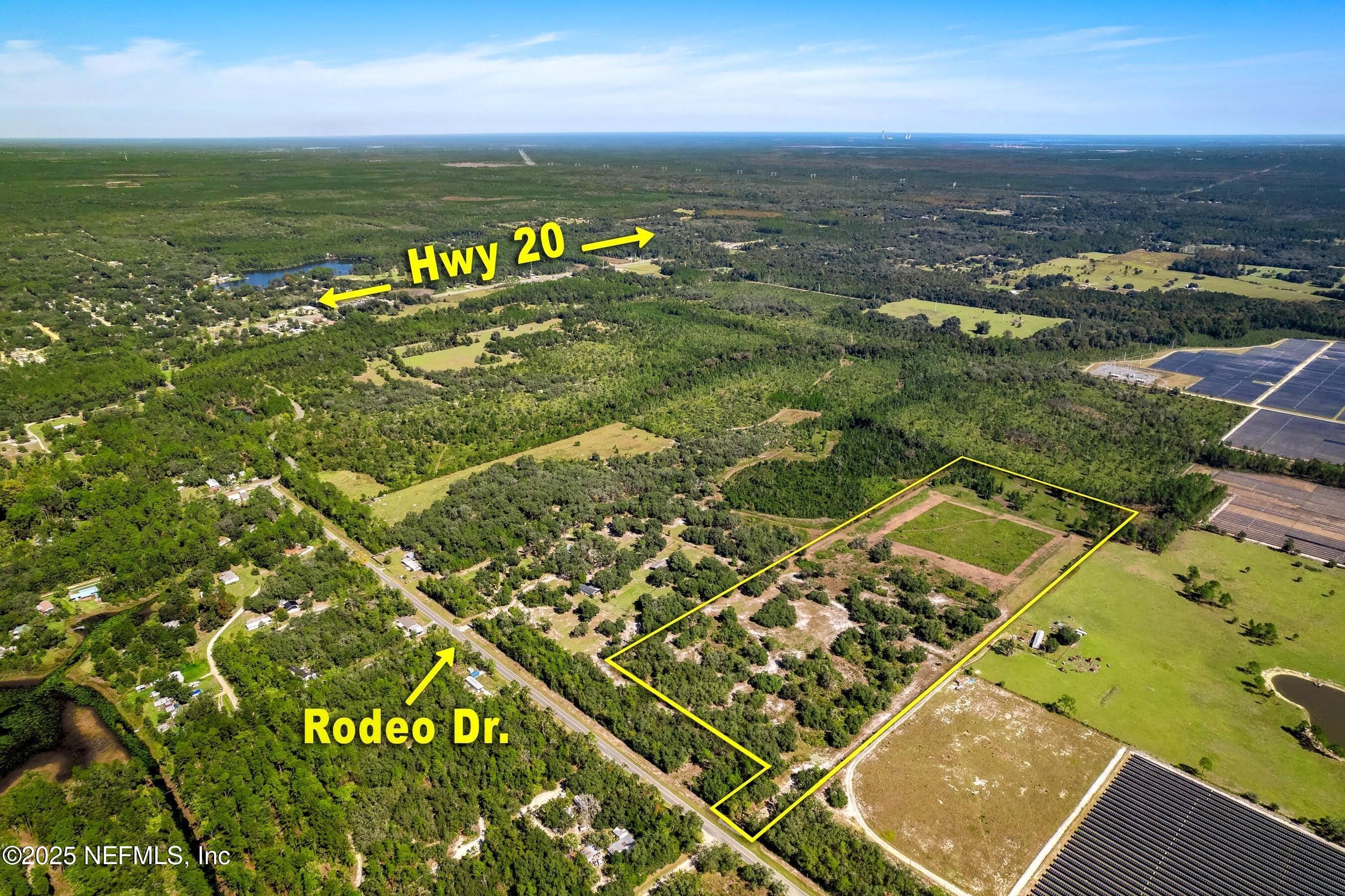 Photo 4 of 96 BRIDLE Drive, Interlachen, FL 32148