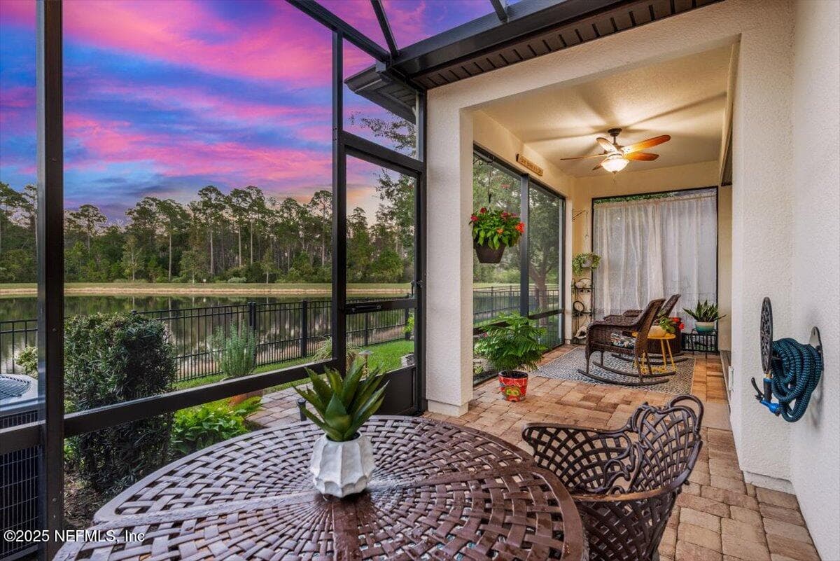 Florida screen addition provides water proof and privacy on top and side while allowing sunlight in — 67 WOODBRIAR Road, Ponte Vedra, FL 32081