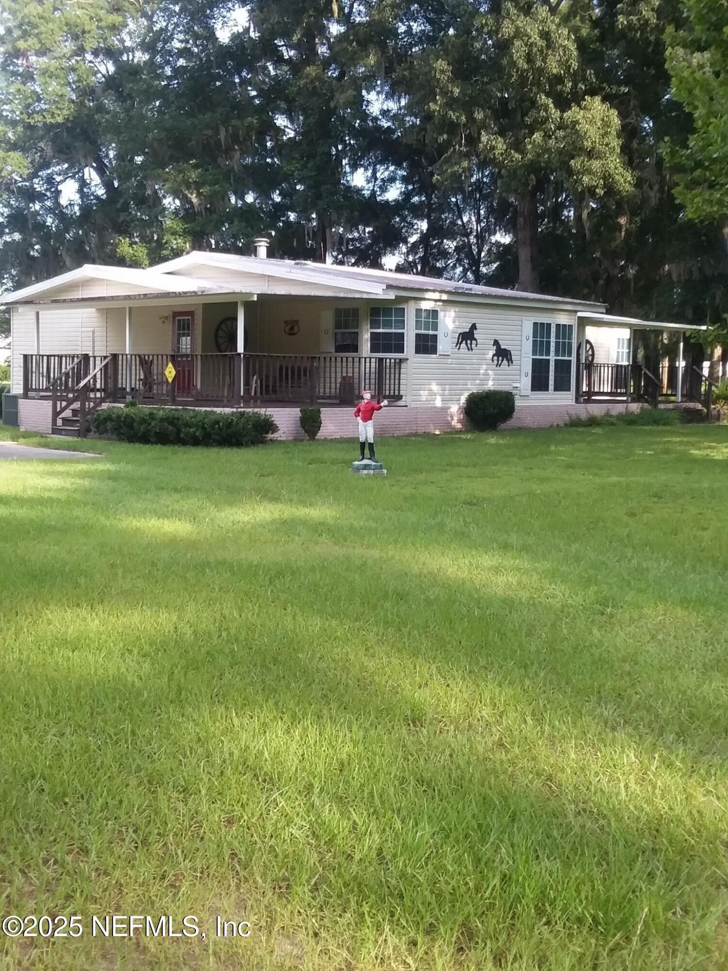 Photo 15 of 27061 29TH Road, Branford, FL 32008
