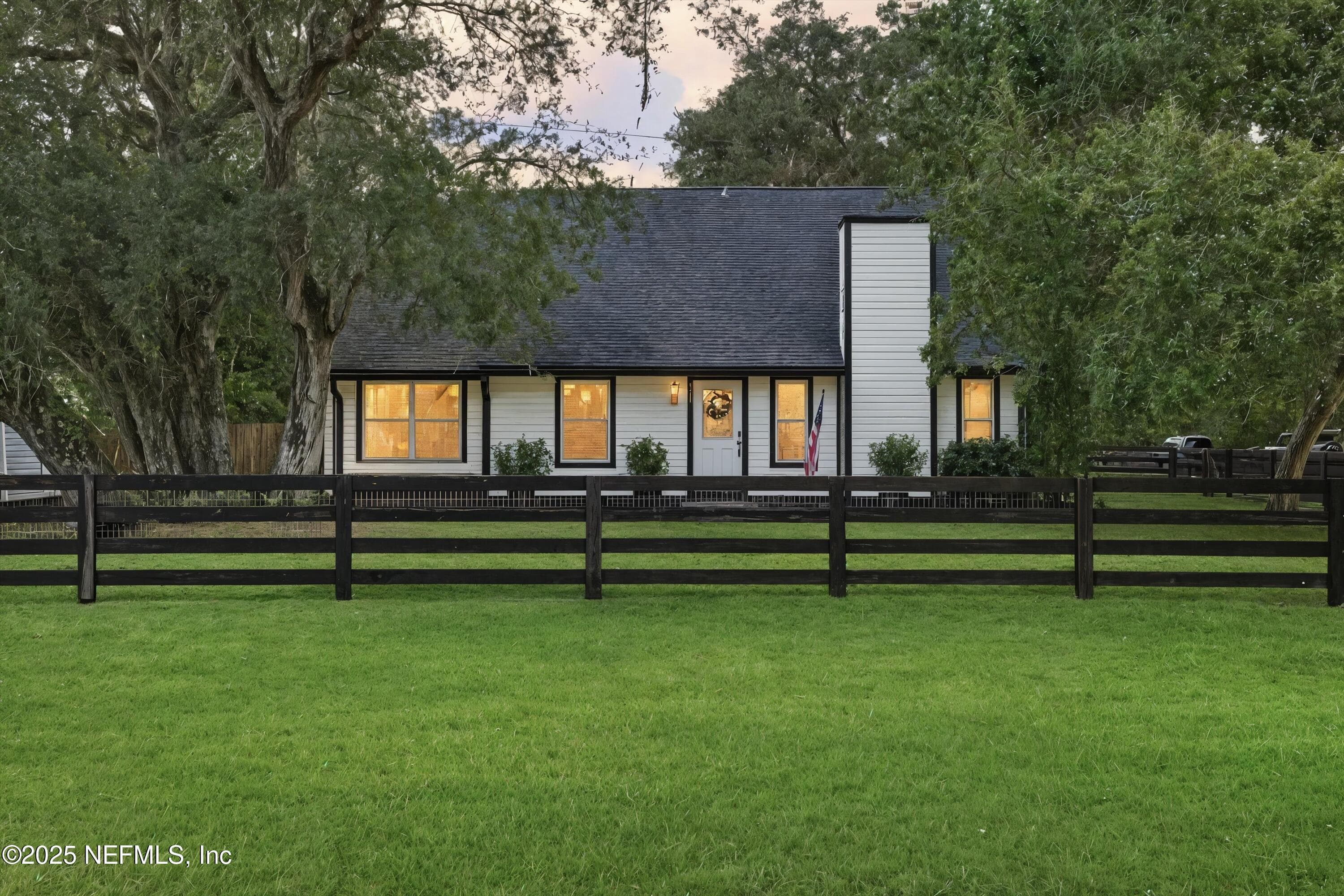 Photo 2 of 900 MICKLER Boulevard, St. Augustine, FL 32080