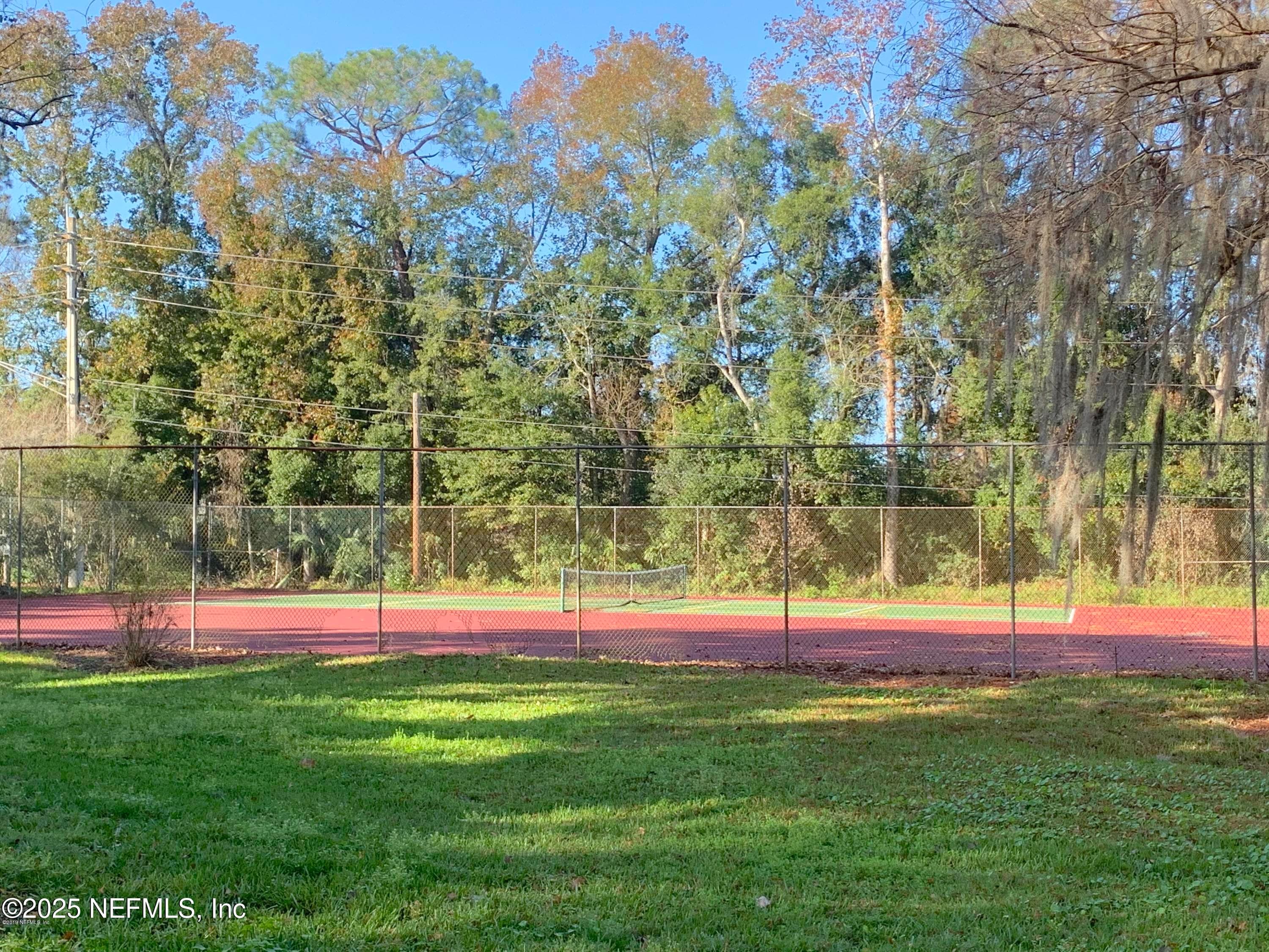 Photo 13 of 4320 PLAZA GATE Lane 302, Jacksonville, FL 32217