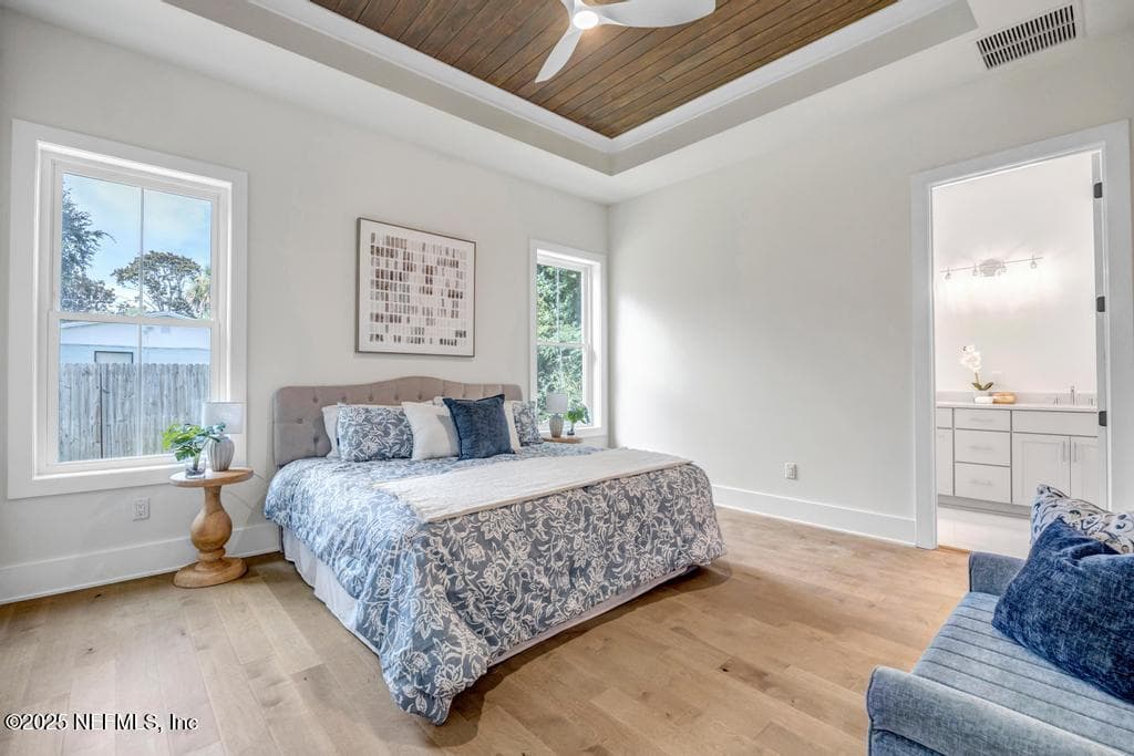 Photo 5 of 552 SEAGATE Avenue, Neptune Beach, FL 32266