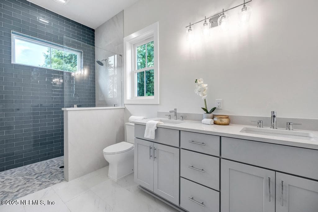Photo 6 of 552 SEAGATE Avenue, Neptune Beach, FL 32266