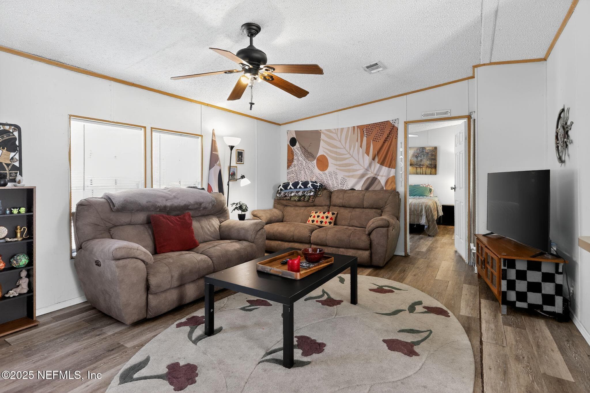 Photo 3 of 136 E MOCCASIN CREEK Lane, Palatka, FL 32177