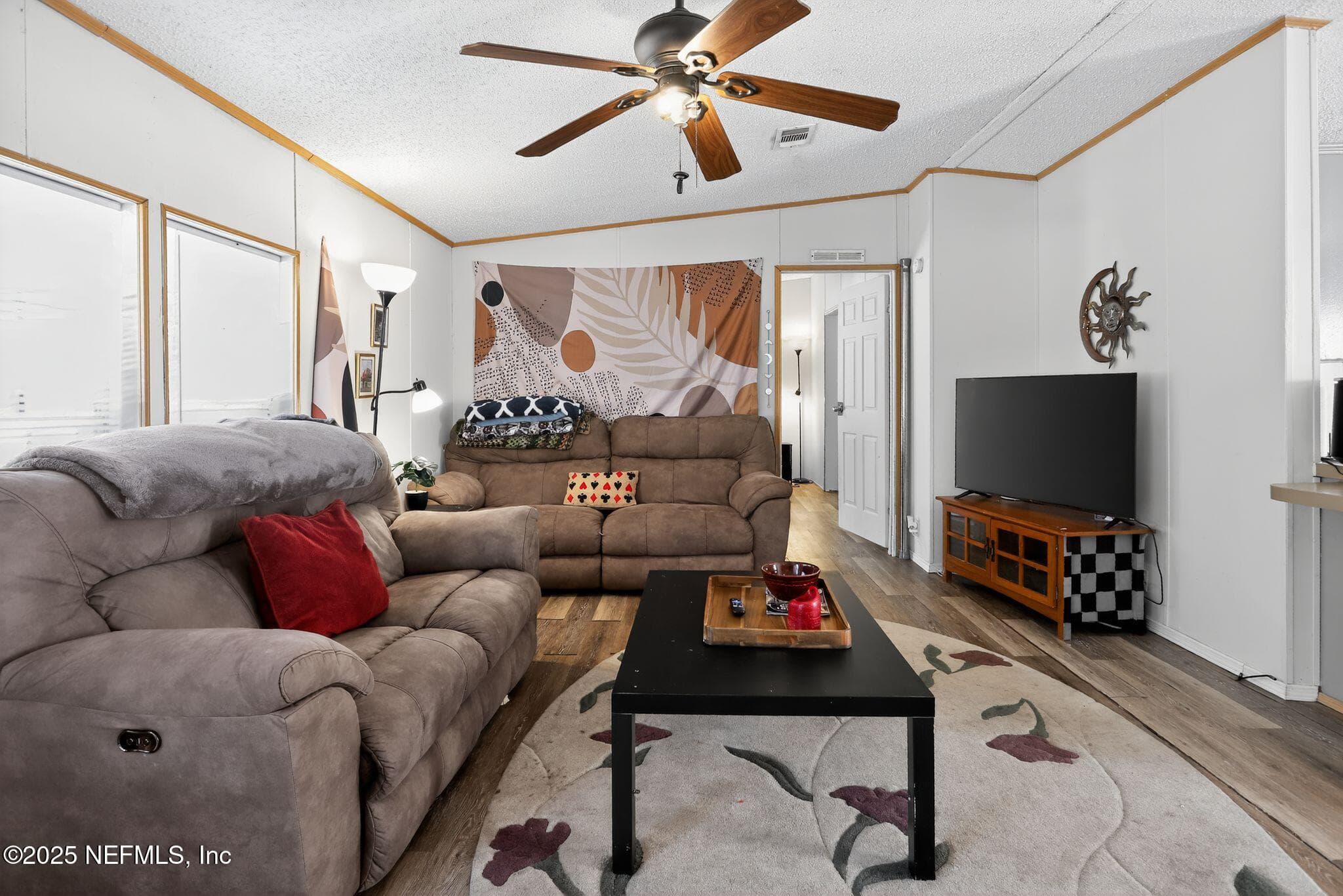 Photo 4 of 136 E MOCCASIN CREEK Lane, Palatka, FL 32177