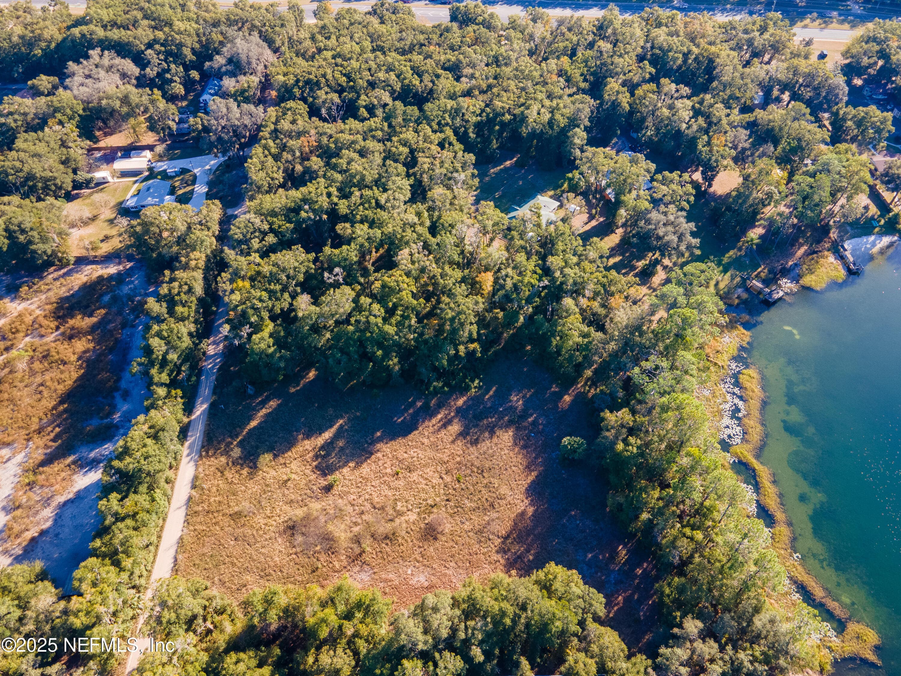 Photo 6 of 205 N WEST Street, Interlachen, FL 32148