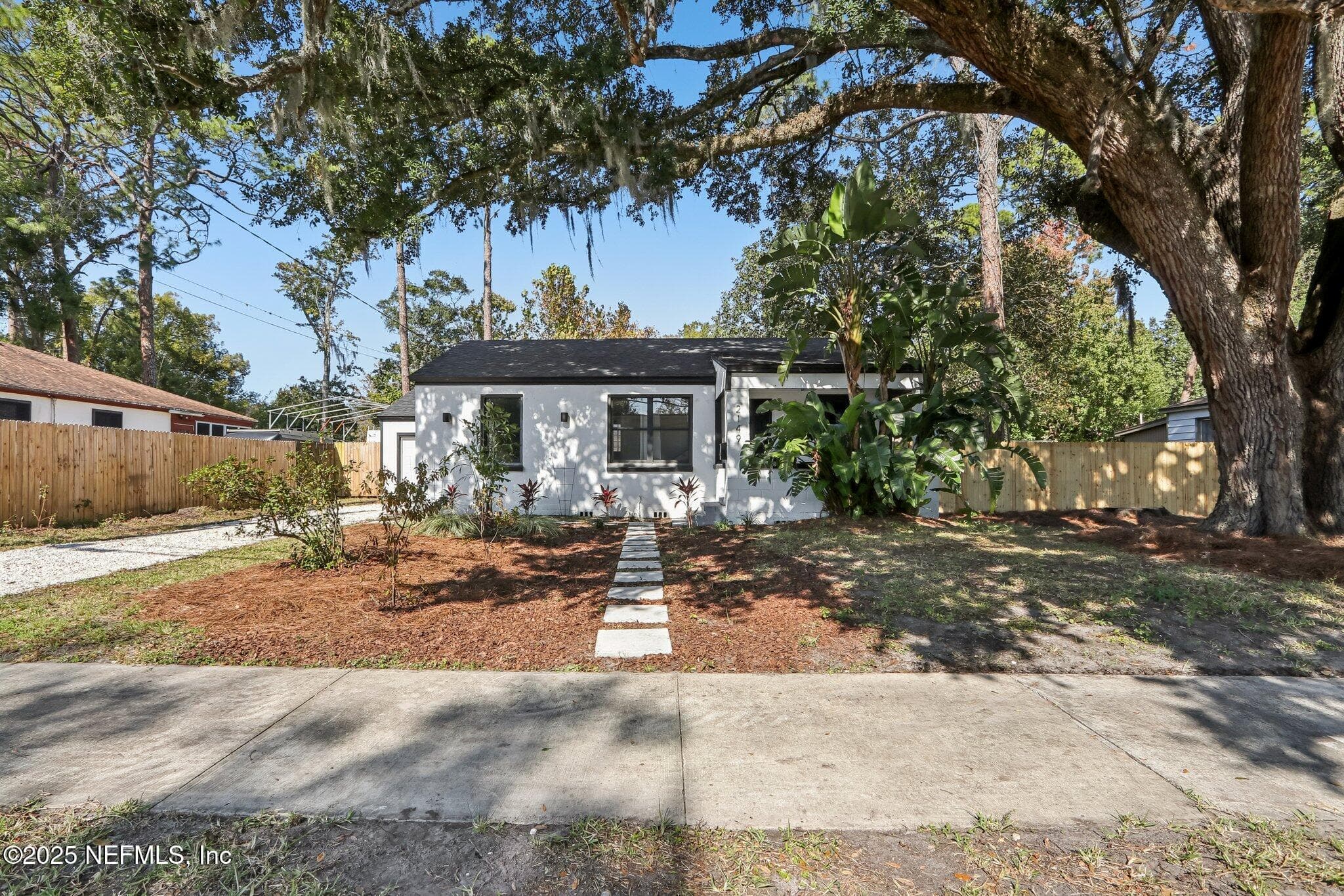Photo 3 of 2149 INWOOD Terrace, Jacksonville, FL 32207