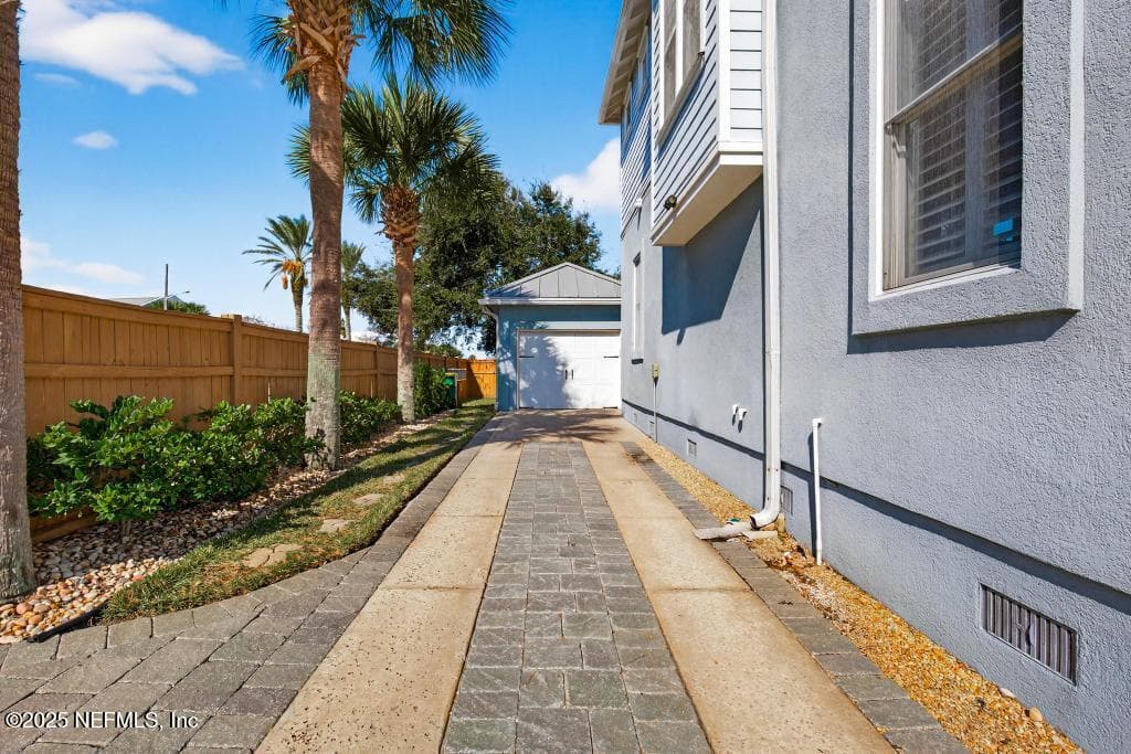 Photo 5 of 259 32ND Avenue S, Jacksonville Beach, FL 32250