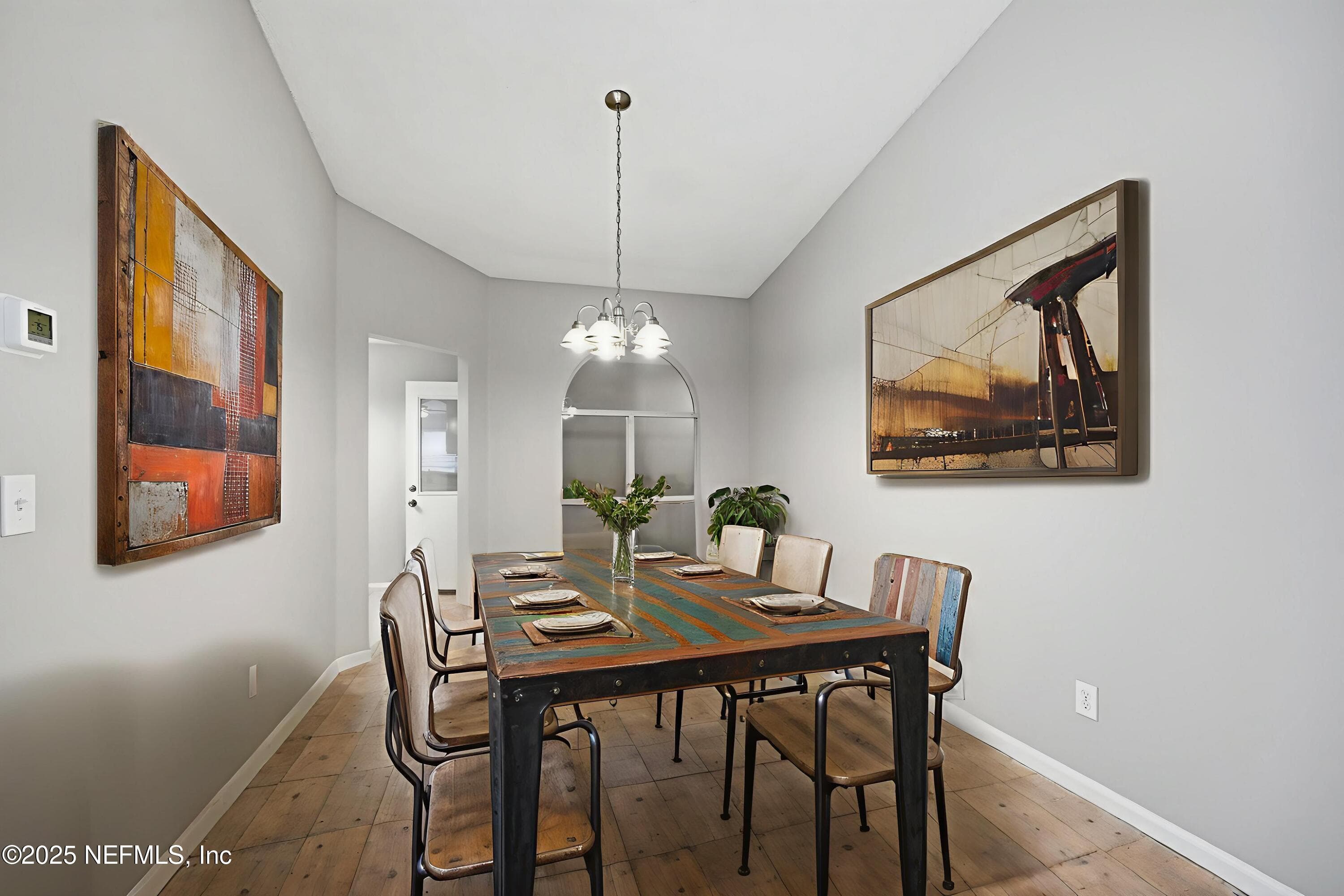 Photo 5 of 905 GAVAGAN Road, Jacksonville, FL 32233