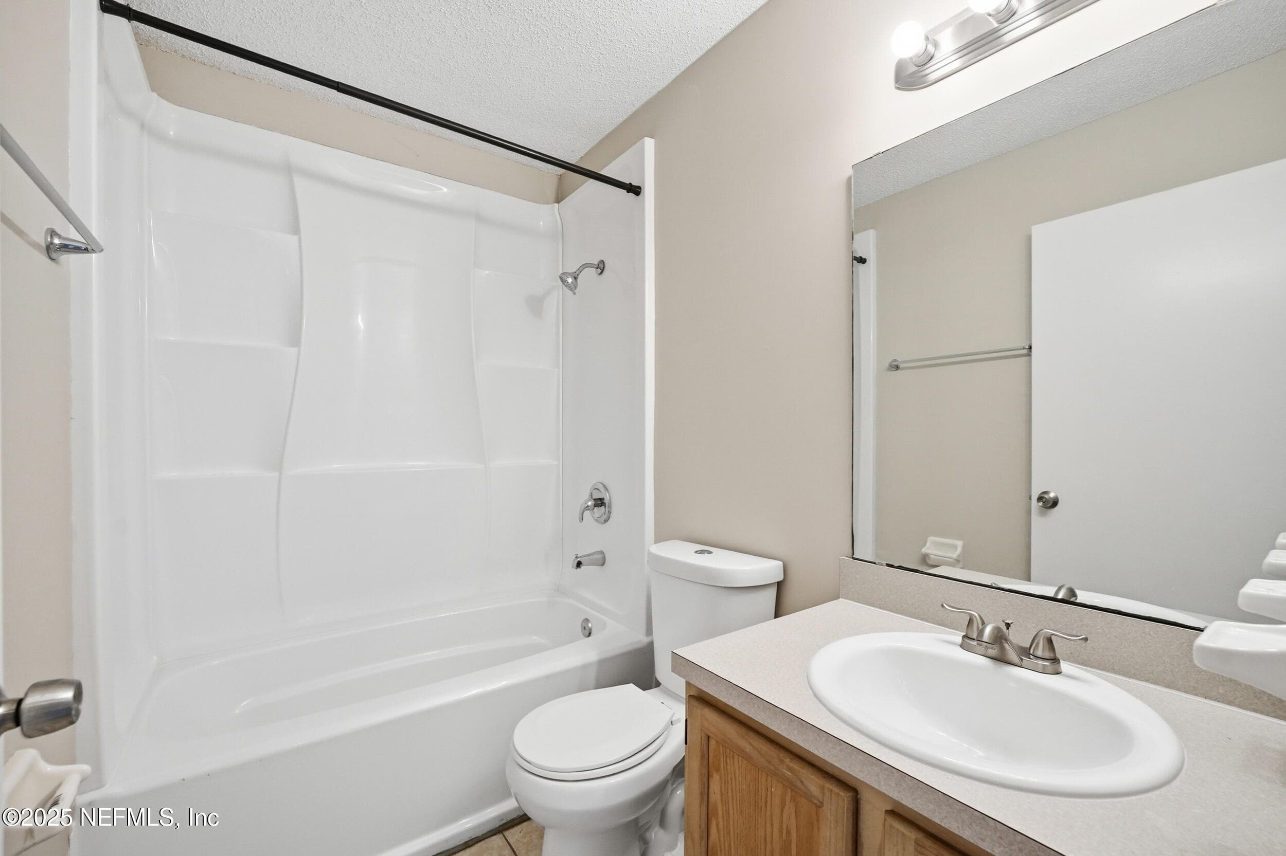 Photo 17 of 905 GAVAGAN Road, Jacksonville, FL 32233