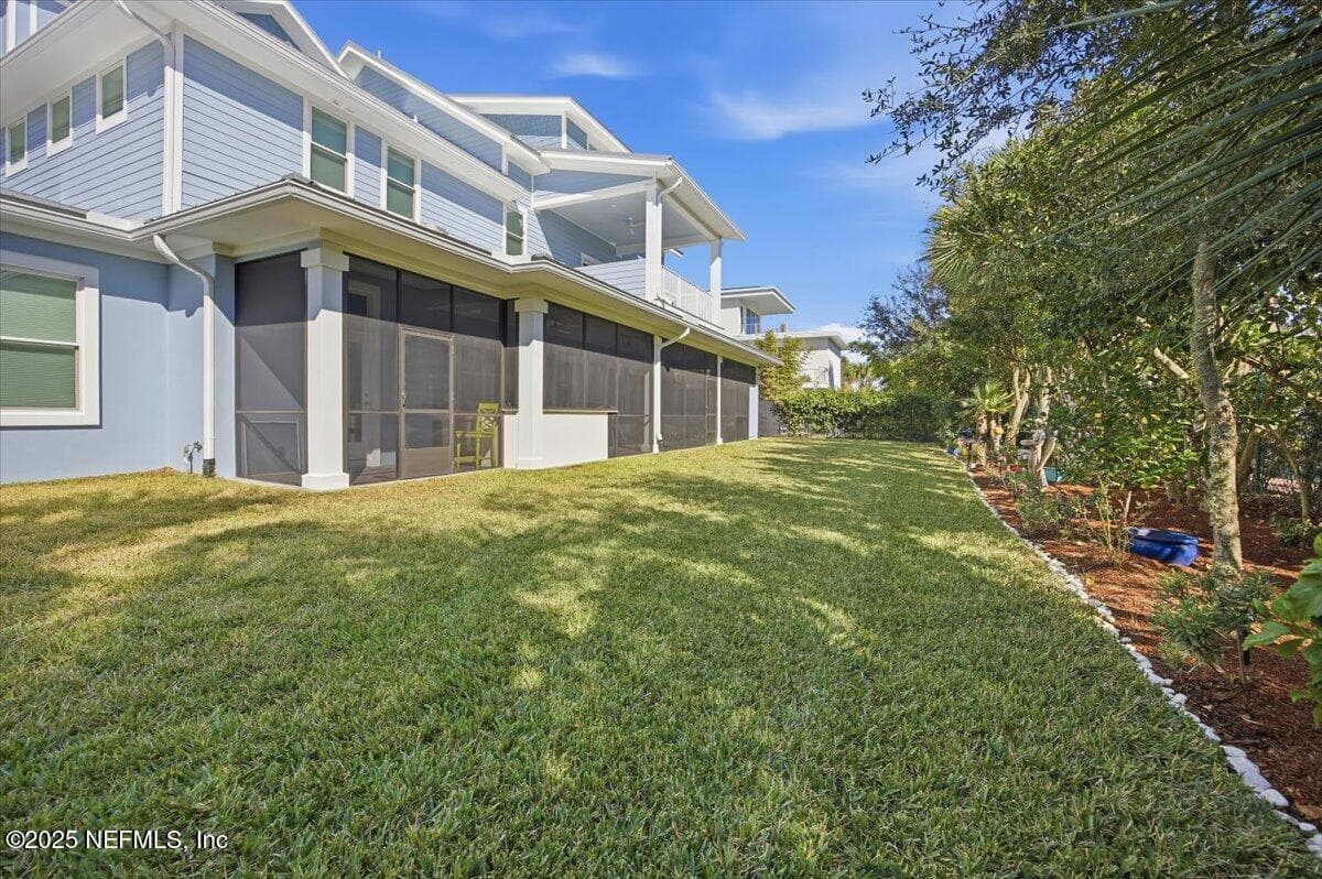 Back yard, plenty of room for a pool!! — 4 SUMMER Court, Jacksonville Beach, FL 32250