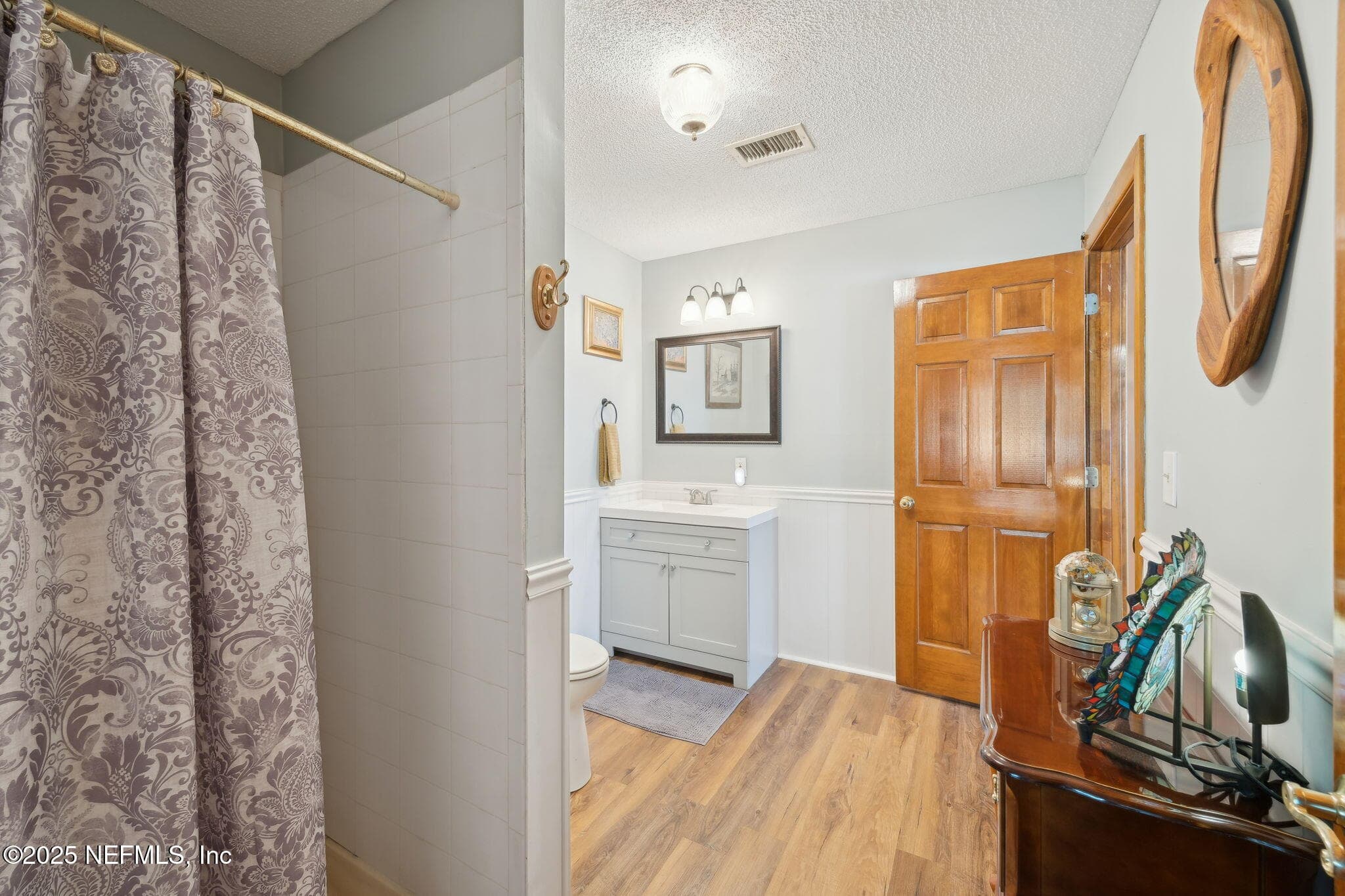 Upper-level guest bathroom view 2 — 259 S PROSPECT Street, Crescent City, FL 32112