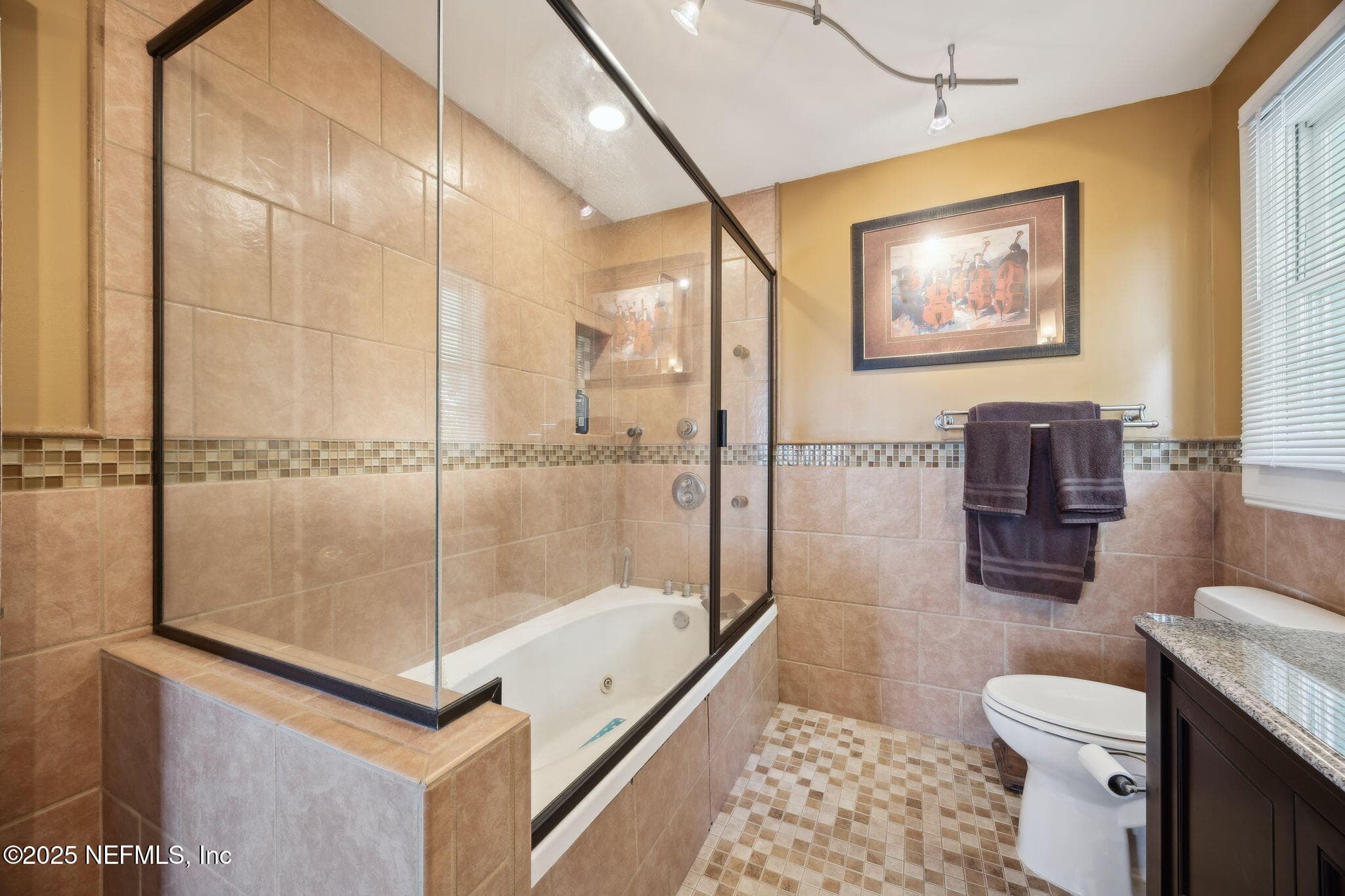 Upper-level master bathroom view 2 — 259 S PROSPECT Street, Crescent City, FL 32112